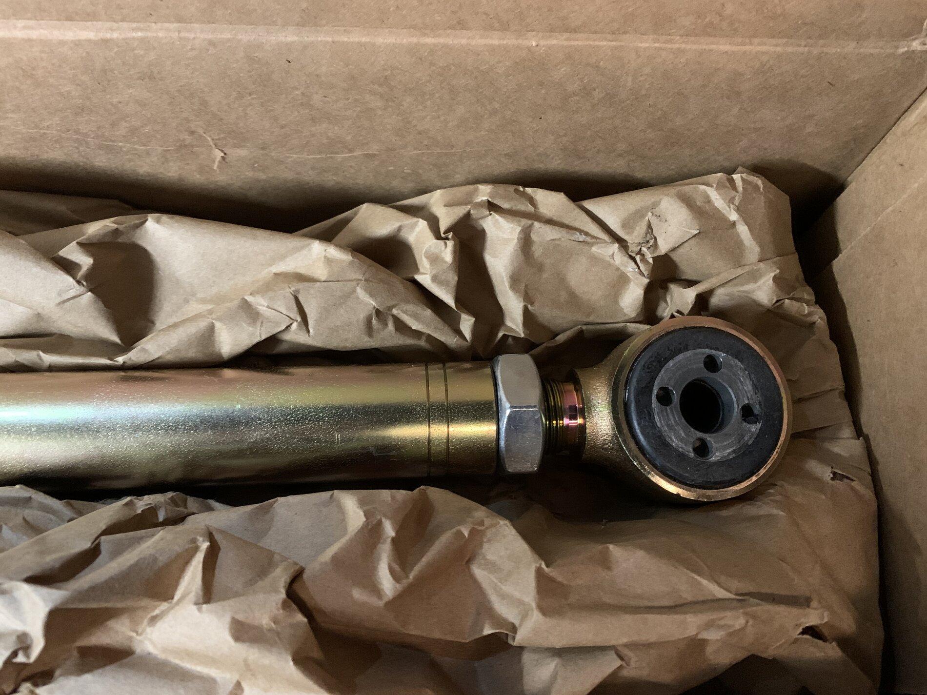 Jeep Gladiator NIB Metalcloak Adjustable Track Bar $150 0414E9C6-C151-4433-B39D-A6877F155546