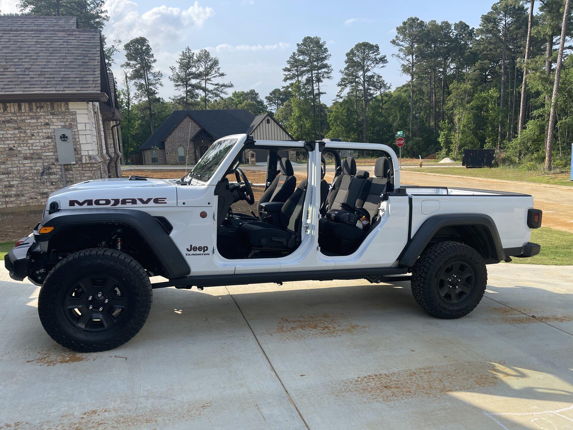 Jeep Gladiator New to the Jeep Community 2E0D8CA3-C54F-49B2-8F21-75B0DB6FE8A6