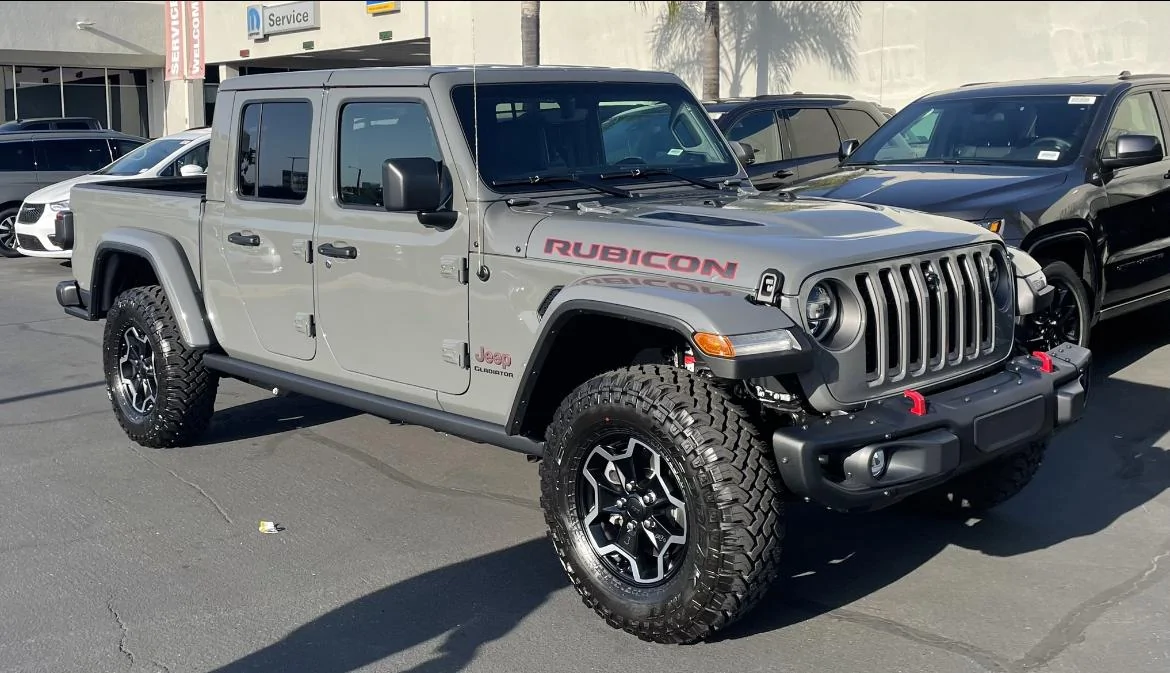 Jeep Gladiator STING GRAY Gladiator JT Club BEFORE