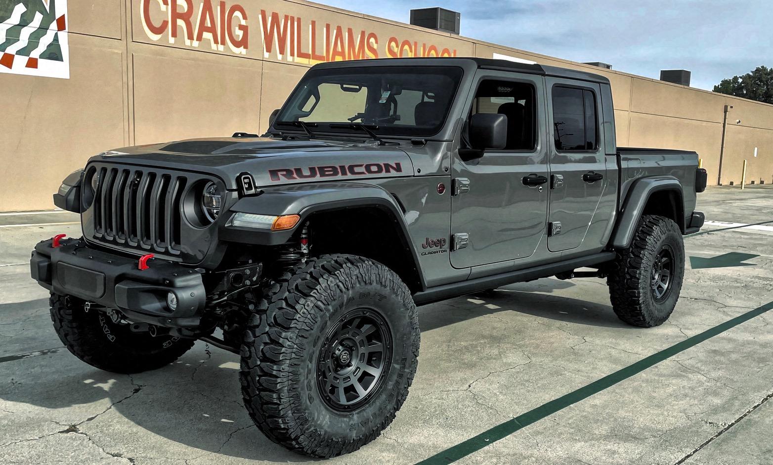 Jeep Gladiator STING GRAY Gladiator JT Club AFTER