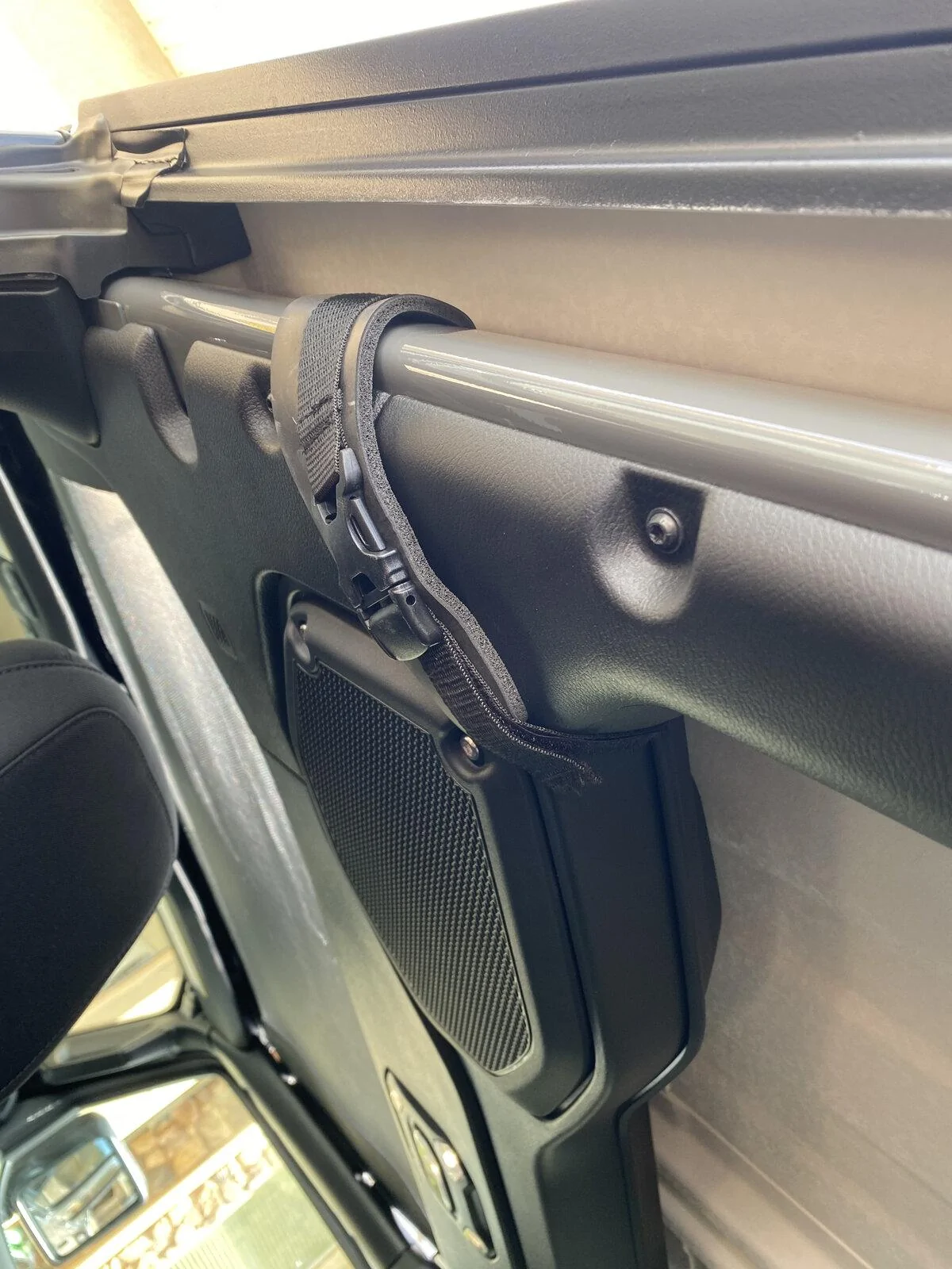 Jeep Gladiator Mesh top recommendations? EF1A7293-40E5-479C-BD19-9E2132CD7A46