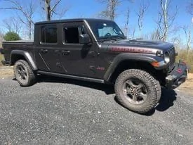 Jeep Gladiator GRANITE CRYSTAL JT Gladiator Club 6F882716-1D1B-413A-8EA3-41BB11903AF0