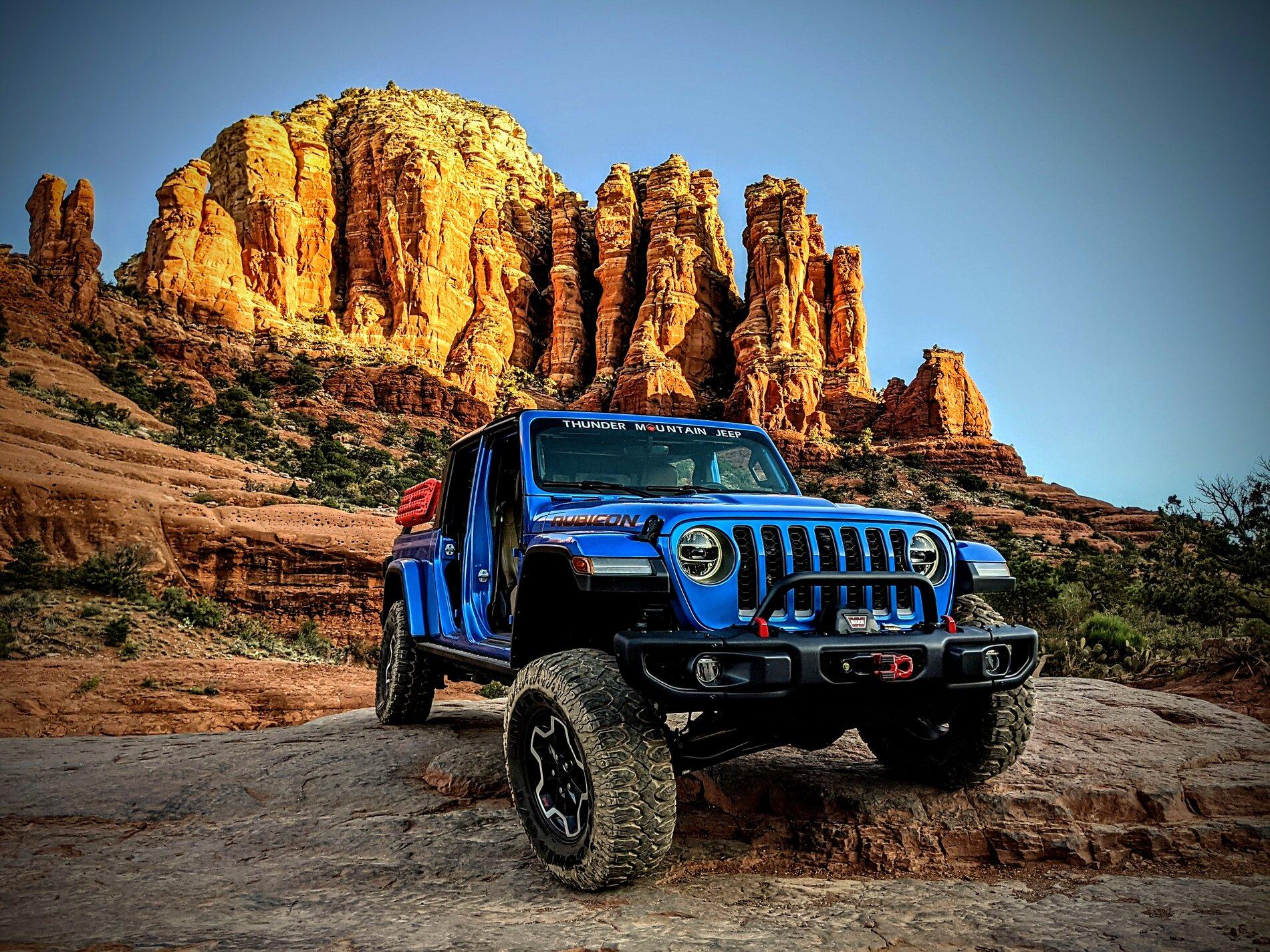 Jeep Gladiator HYDRO BLUE PEARL Gladiator JT Club PXL_20210502_132257424~2