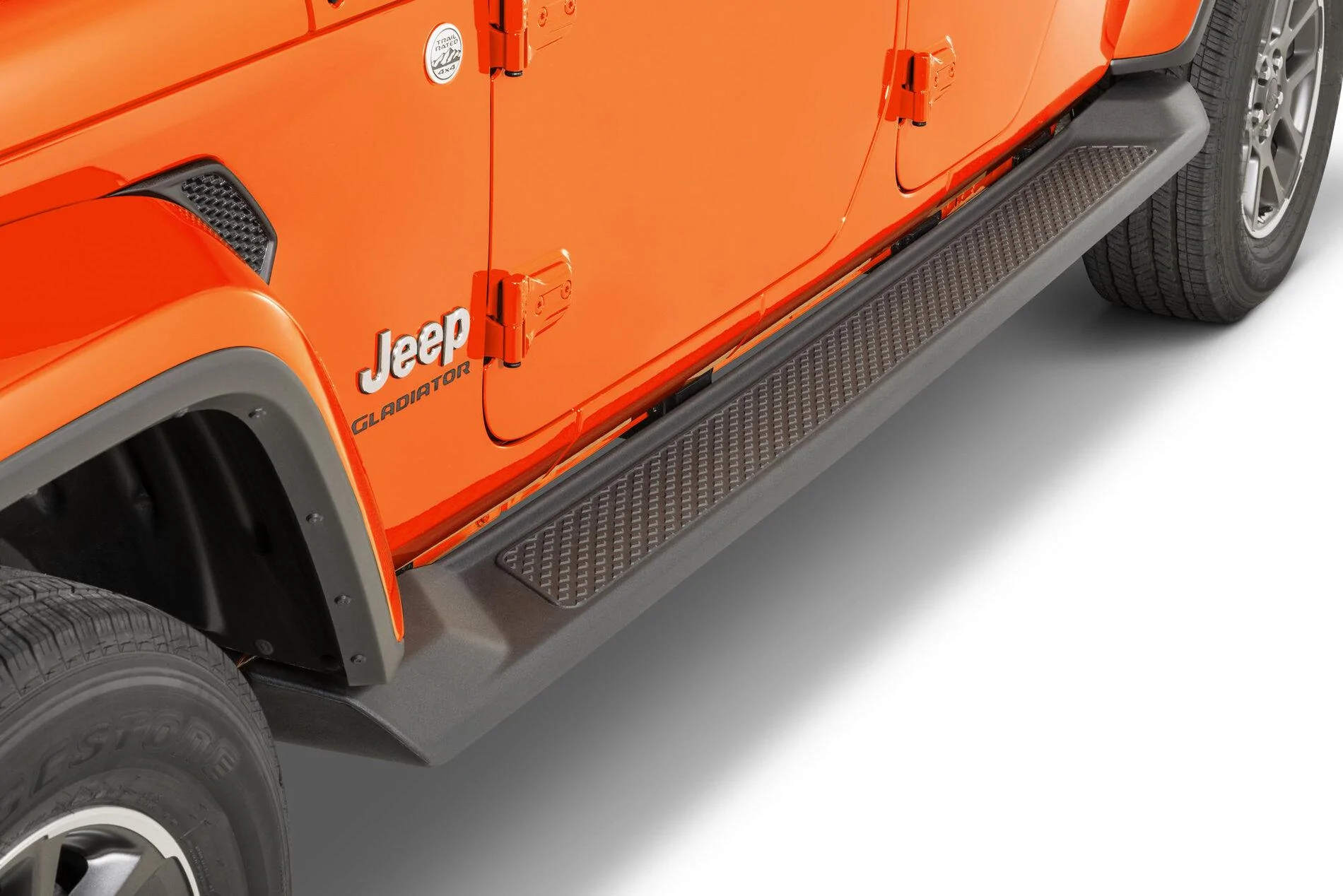 Jeep Gladiator Running board sliders Mopar-Side-Steps-Jeep-Gladiator-JT-82215608-Main