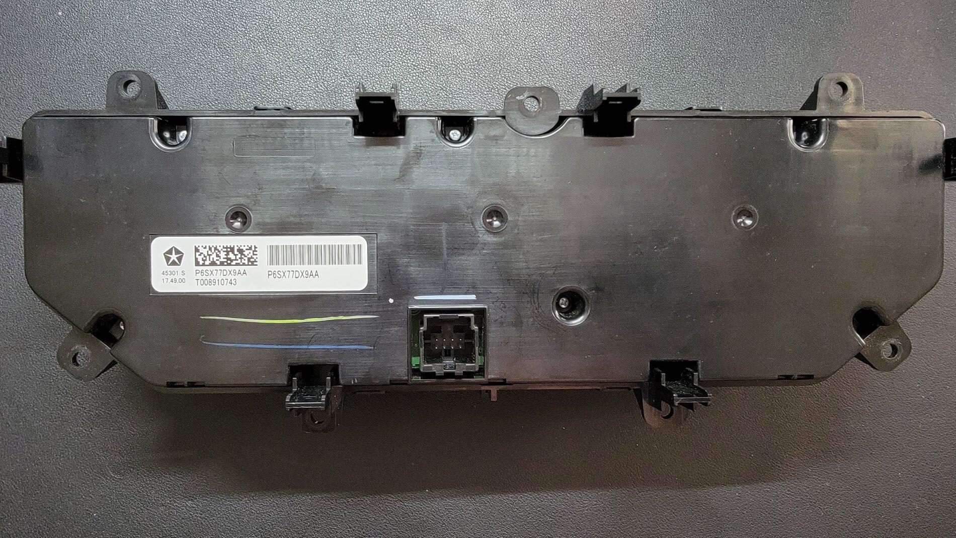 Jeep Gladiator 7” Uconnect Unit 20210504_162534