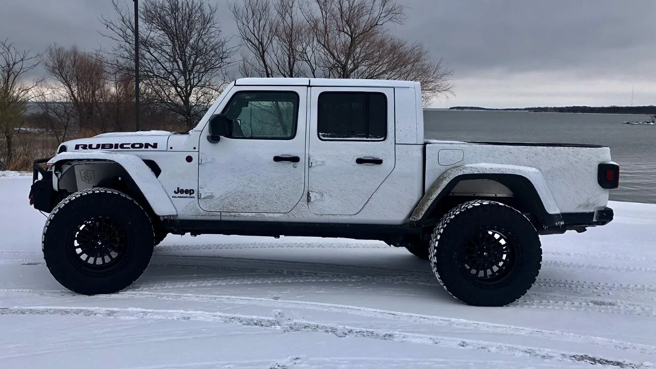 Jeep Gladiator Gladiator Glamour Shots CDC1F16D-ED3A-4731-9AC5-E4CA22C8987B