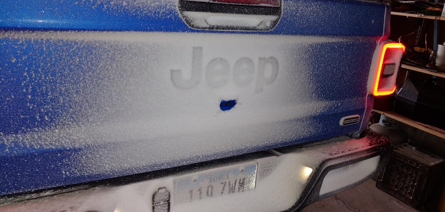 Jeep Gladiator Tailgate leaks 20210208_100530