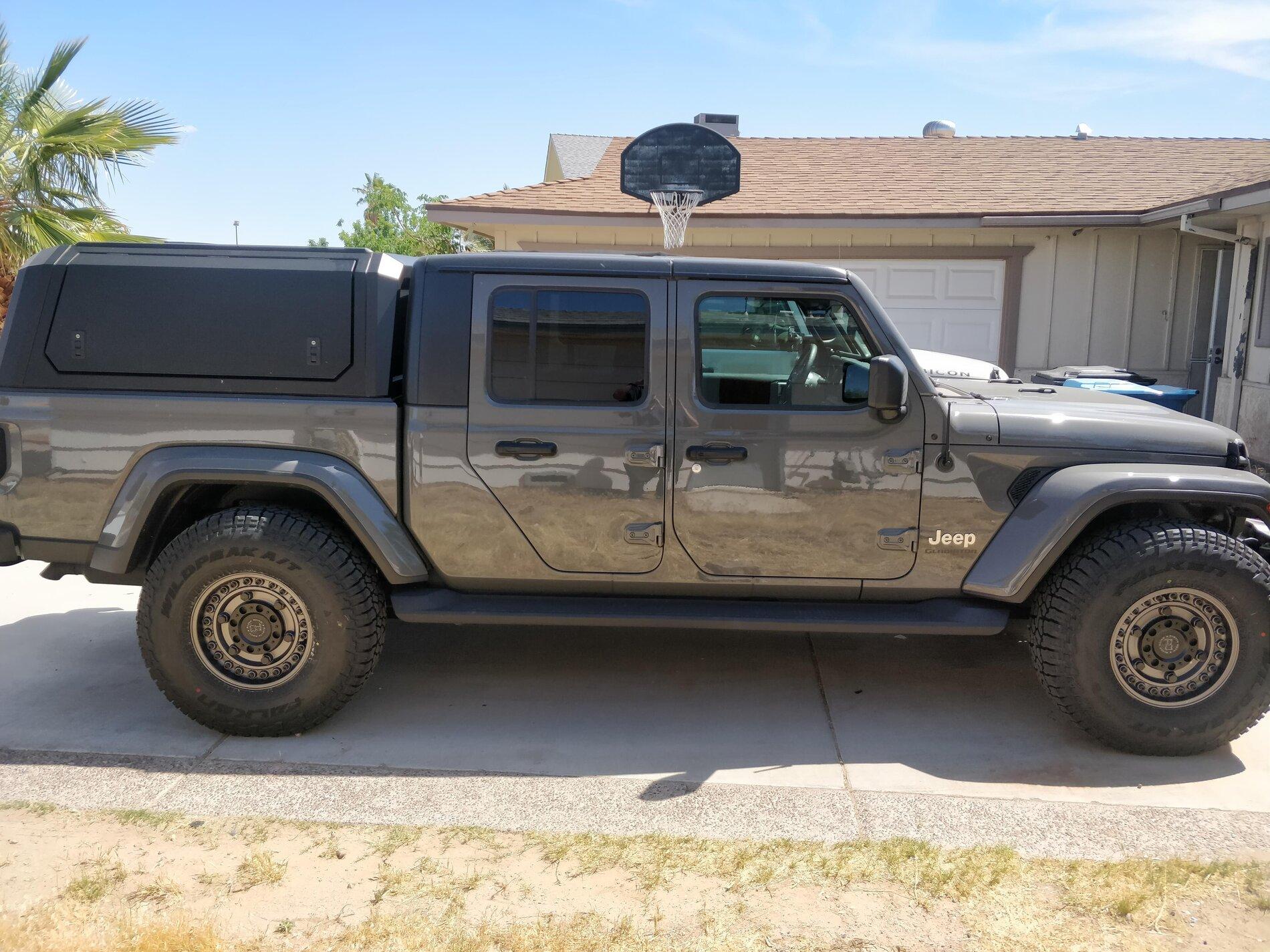Jeep Gladiator 37s on Overland Diesel with no lift IMG_20210506_142800