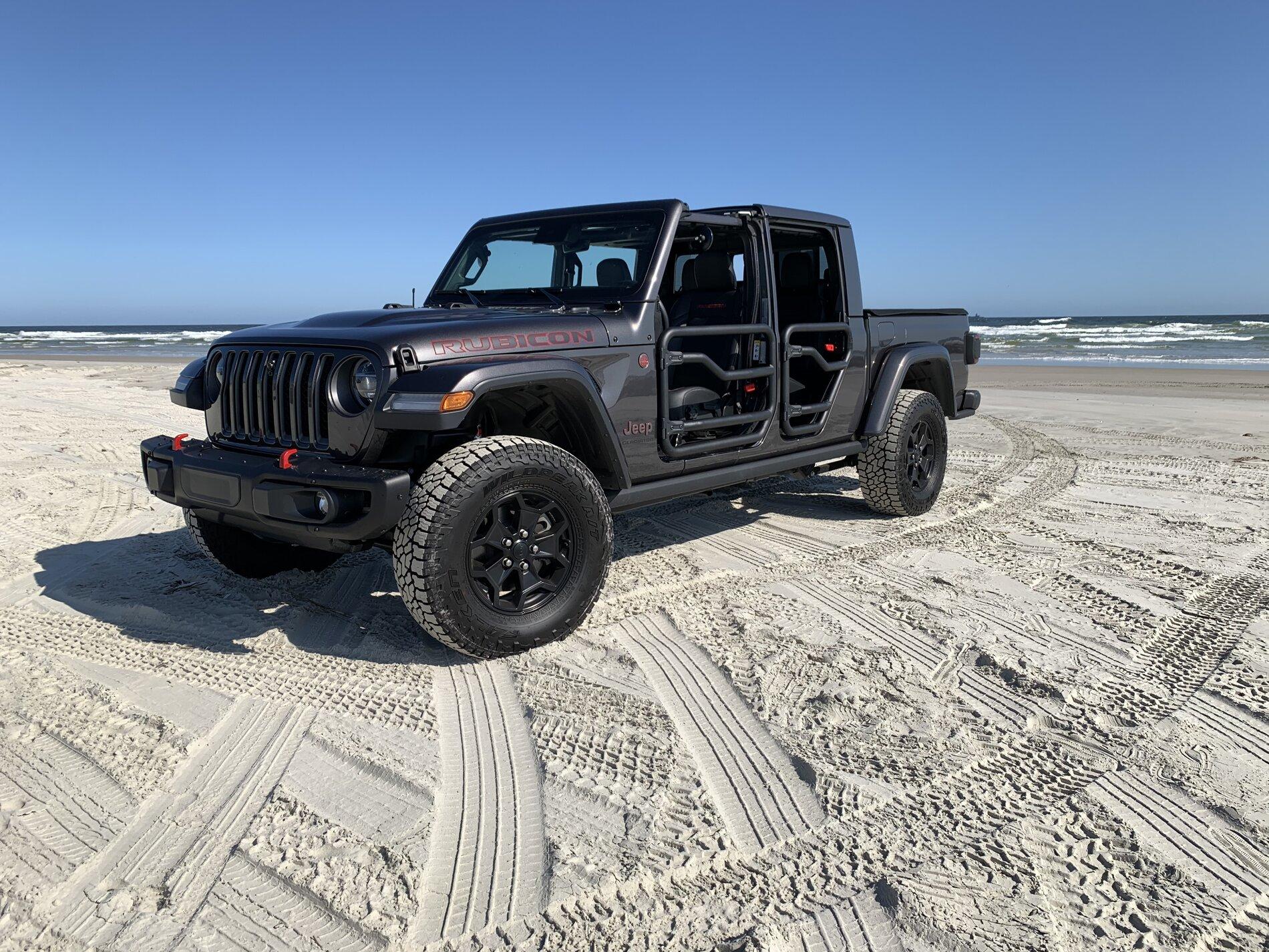 Jeep Gladiator The Philistine thread - non-lifted Gladiators and not likely to be, either 1620378653388