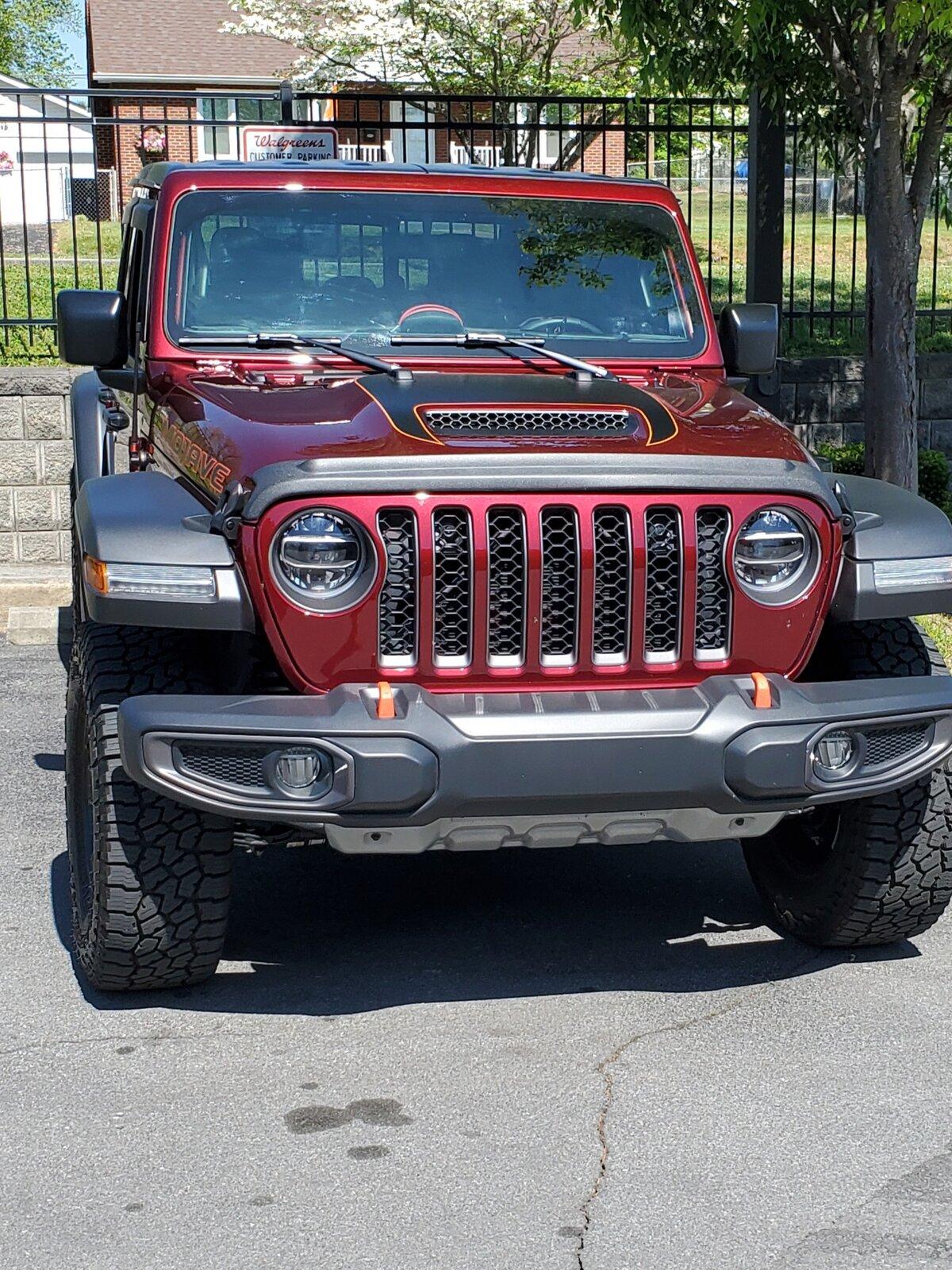 Jeep Gladiator Snazzberry Gladiator JT club 4.27.21