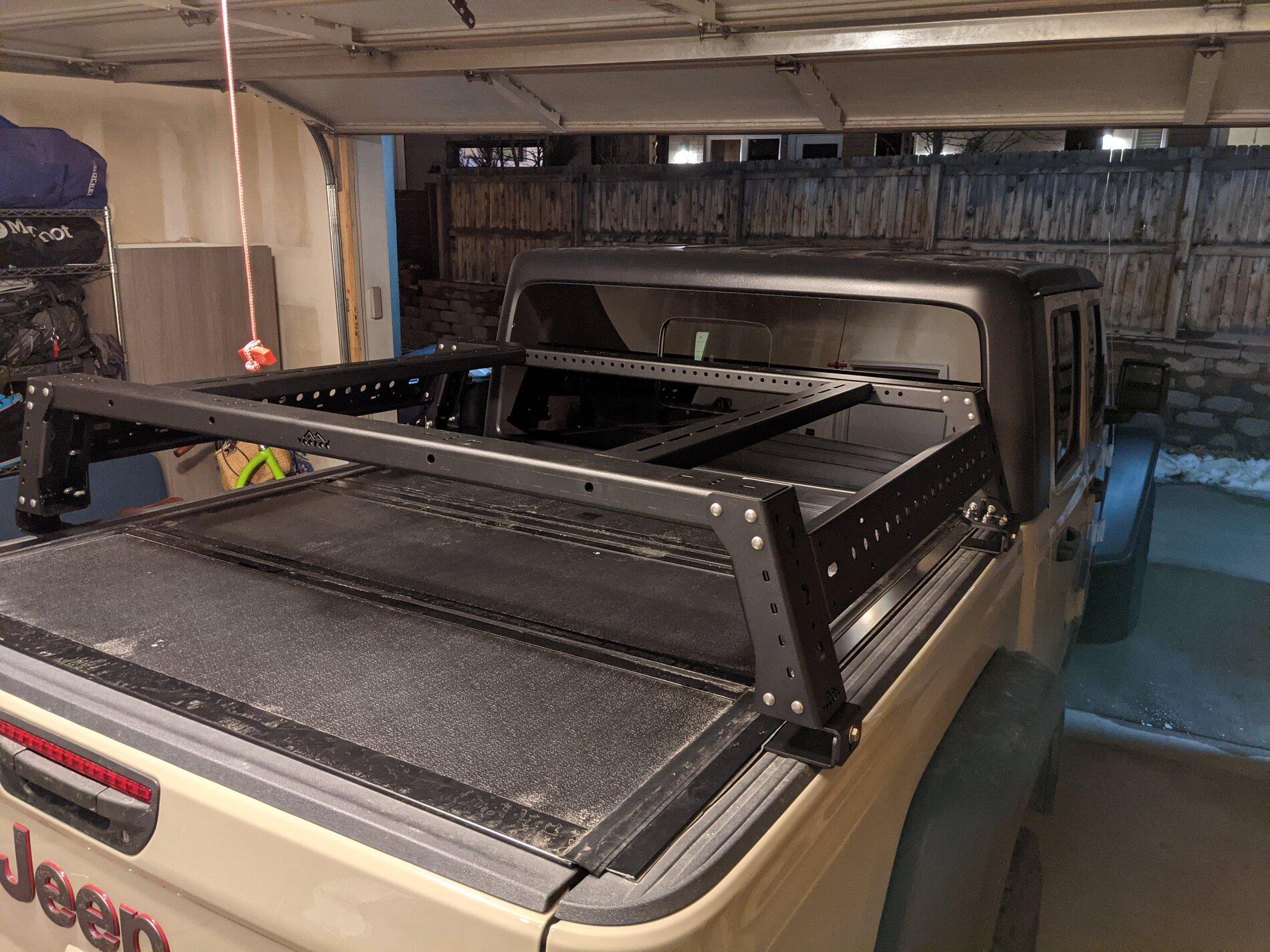 Jeep Gladiator Bed cover with rack PXL_20210418_033848212.MP