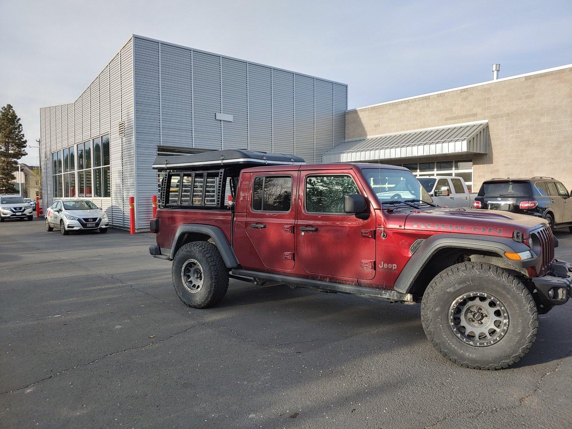 Jeep Gladiator Go Rhino Xtreme Overland Rack 0429211843_HDR