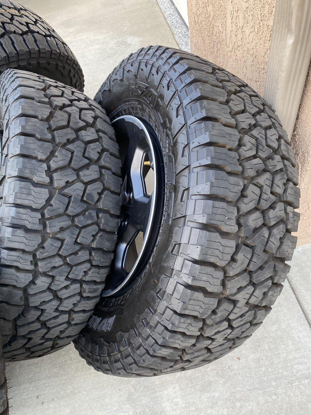Jeep Gladiator Take off JT Rubicon Wheels and Tires w/spare 681DE93E-16A0-459B-A7E7-4EFFD207667A