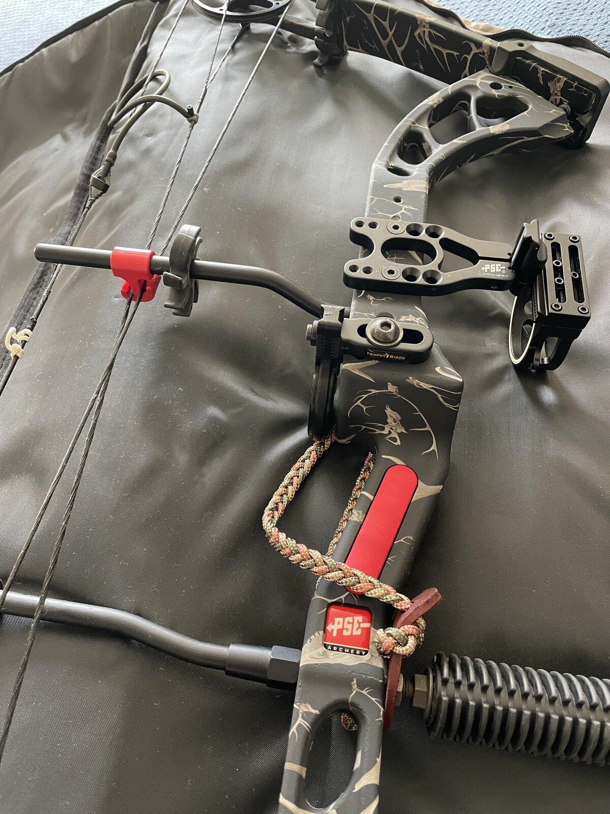 Jeep Gladiator WTS PSE Stinger 3 Compound Bow--SOLD IMG_1348