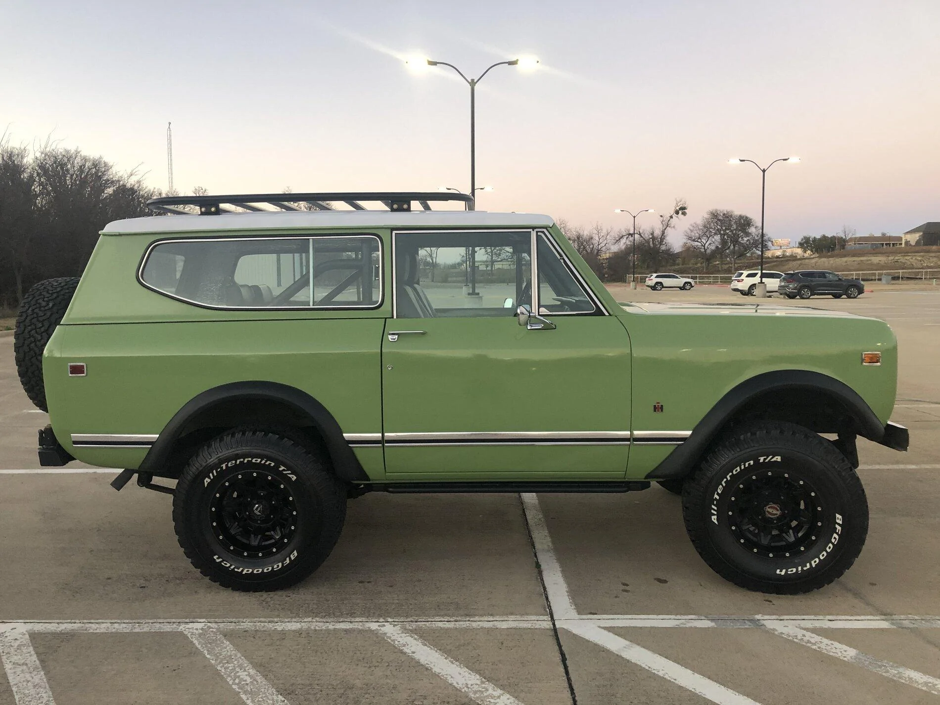 Jeep Gladiator Do you DIY or take it to the dealer? 5201DB87-92B9-4752-BACE-AAD27F9AC819