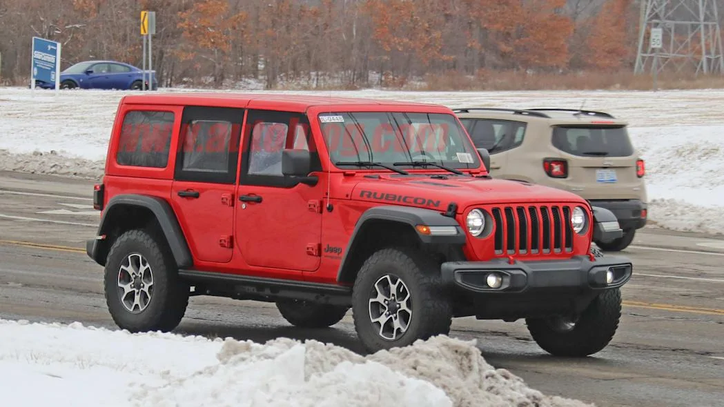 Jeep Gladiator is this a cube & what’s up with staked roof Jeep_Wrangler_Unlimited_Halfdoor_001