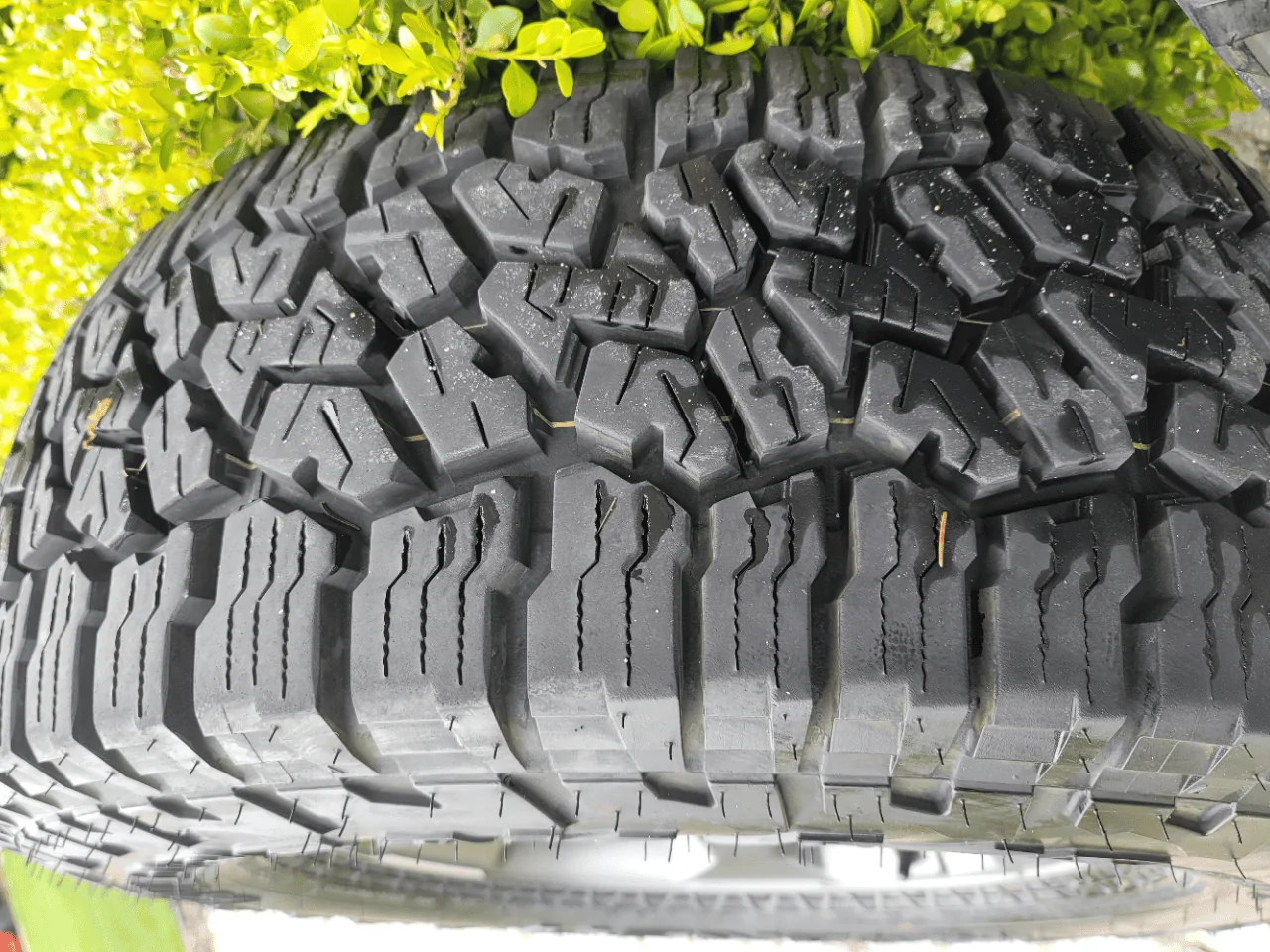 Jeep Gladiator Set of 4 Rubicon Tires and Wheels - price drop $900 20210508_140432