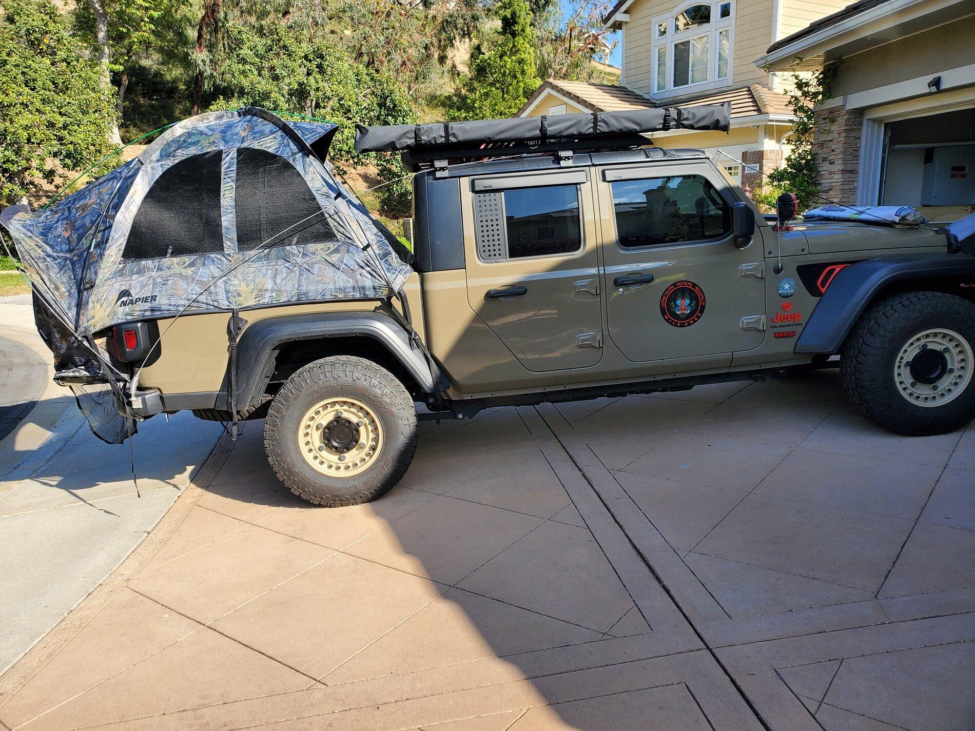 Jeep Gladiator Hell of a deal on a Truck Tent $25 20210507_165632
