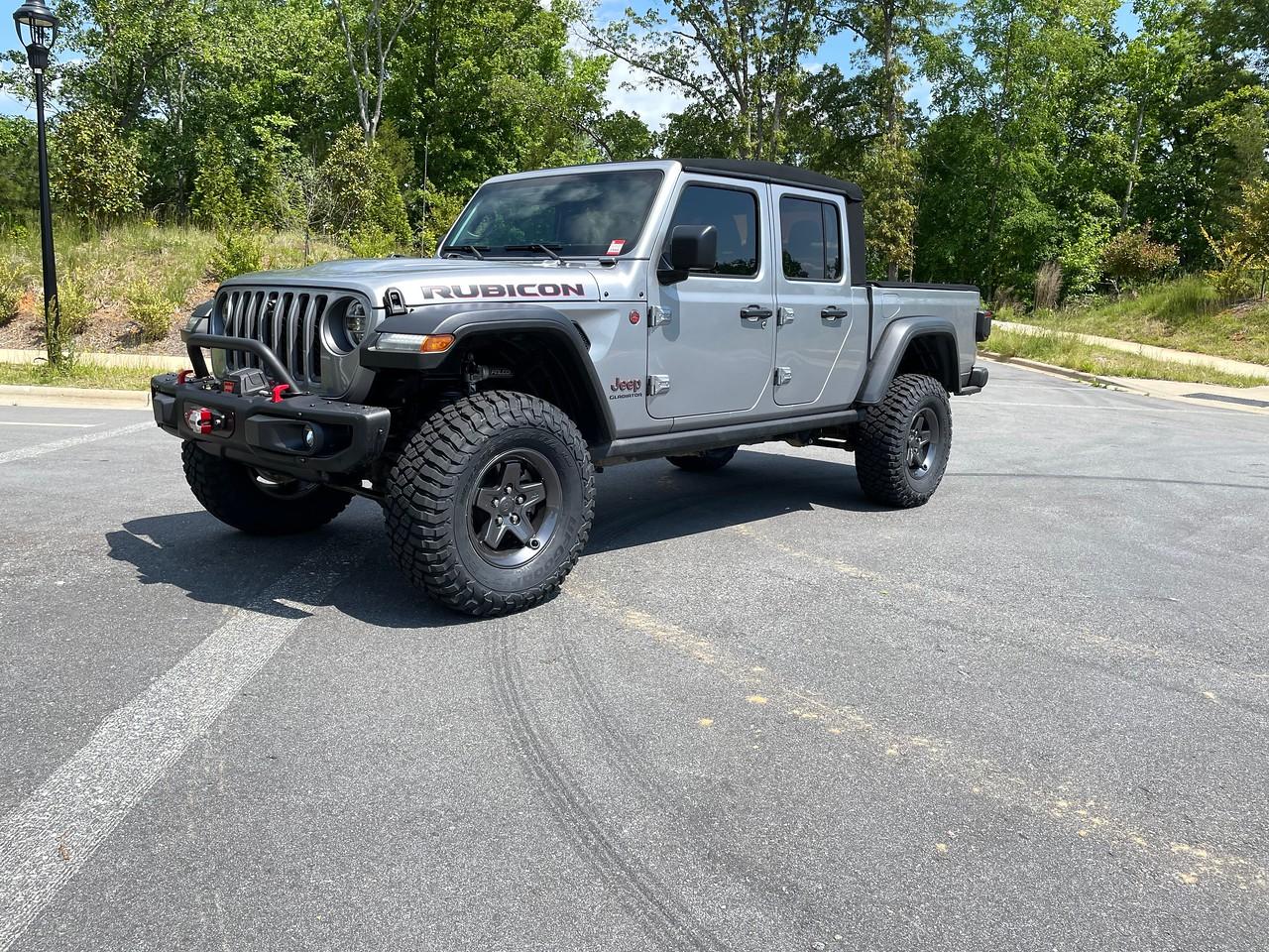 Jeep Gladiator BILLET SILVER Gladiator JT Club IMG_6853-L