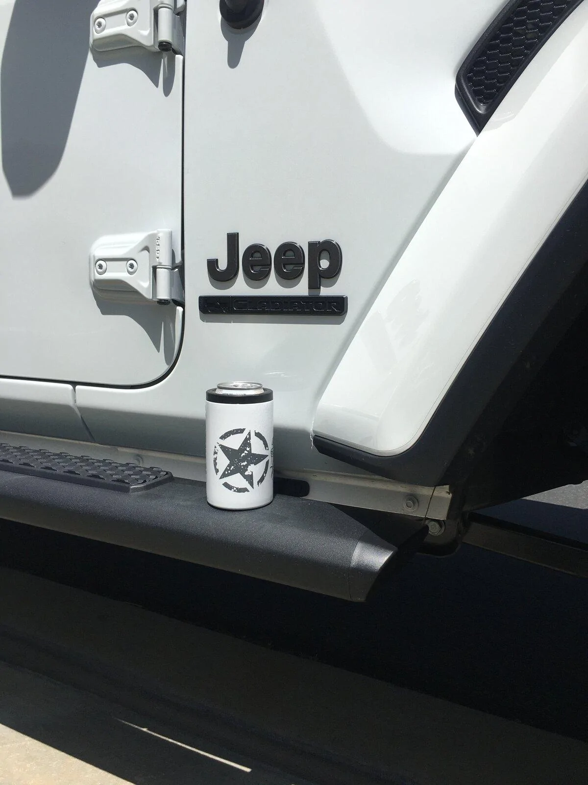 Jeep Gladiator What did you do TO your Gladiator today? [ADMIN WARNING: NO POLITICS, NO GUN TALK] drink holder  on step star