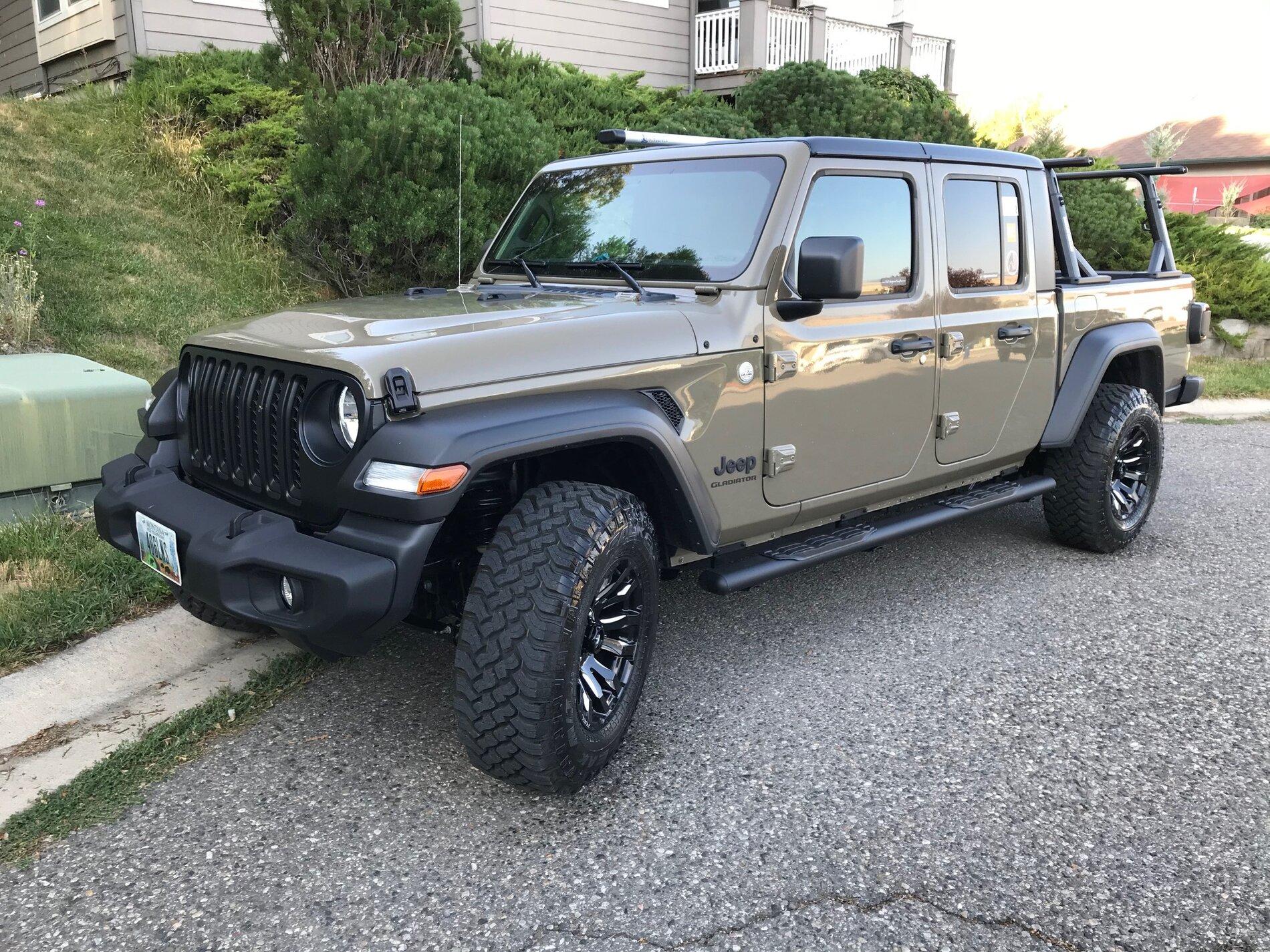 Jeep Gladiator The Philistine thread - non-lifted Gladiators and not likely to be, either IMG_2729