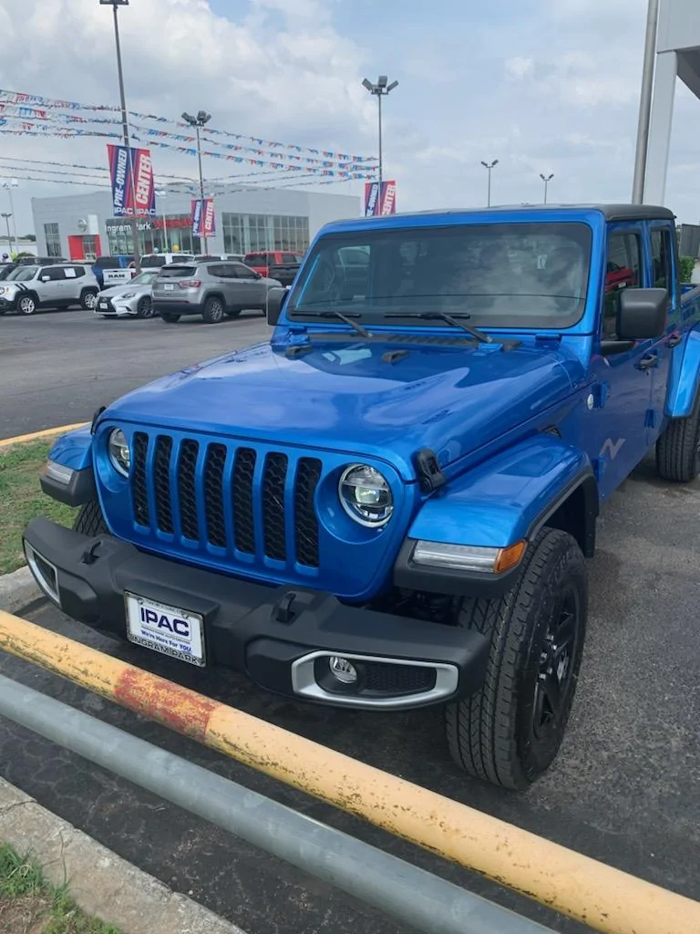 Jeep Gladiator Are these LED? vmacocss05_1237593202250-2-11