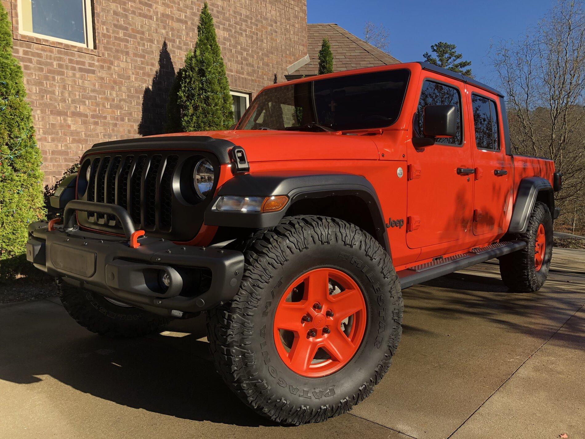 Jeep Gladiator The Philistine thread - non-lifted Gladiators and not likely to be, either A29CE2E9-C4BF-48D5-A615-40FB1779467F