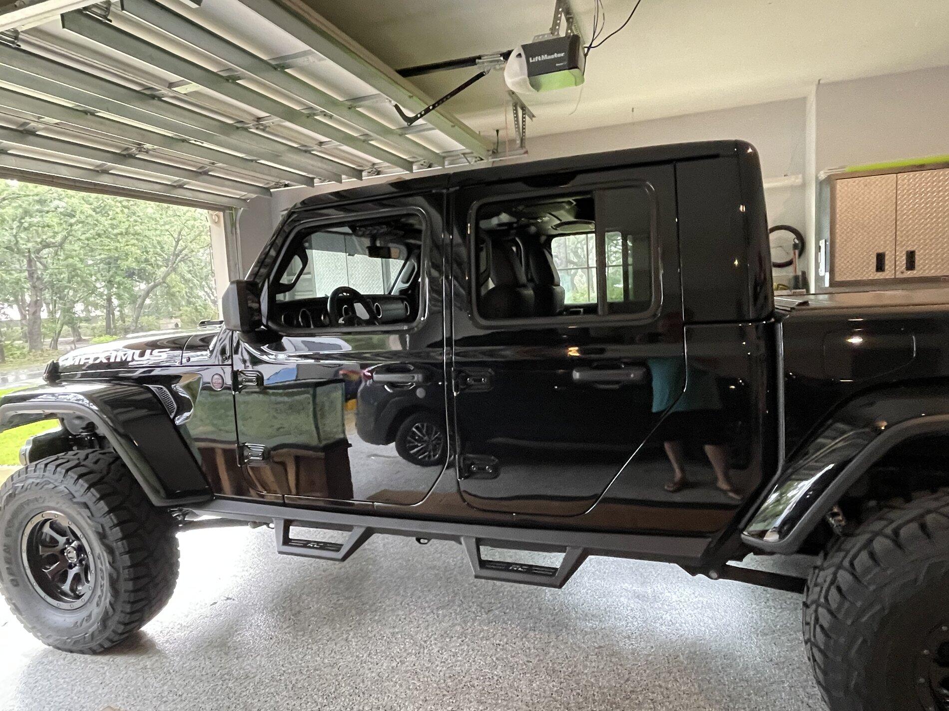 Jeep Gladiator Lets see them FLEXED out Jeep's with BIG tires and lifts :D 9AEEB4CA-FF82-41DE-ABD9-F9ADF0BF27BD