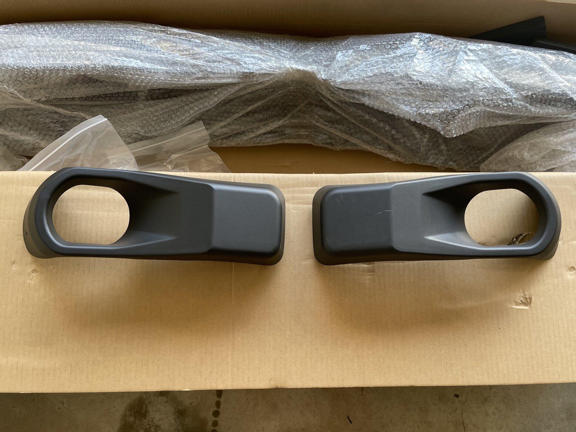 Jeep Gladiator What the heck is this?  Is this real?  Aluminum Rubicon 3 piece bumper... B7EA2C90-9608-4A6B-9045-3C070C1D75B6