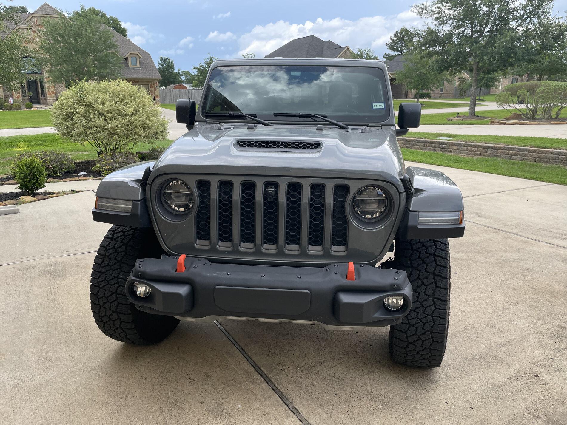Jeep Gladiator What the heck is this?  Is this real?  Aluminum Rubicon 3 piece bumper... E6BB6C5C-C99A-48FD-9343-52E82FF5A25A
