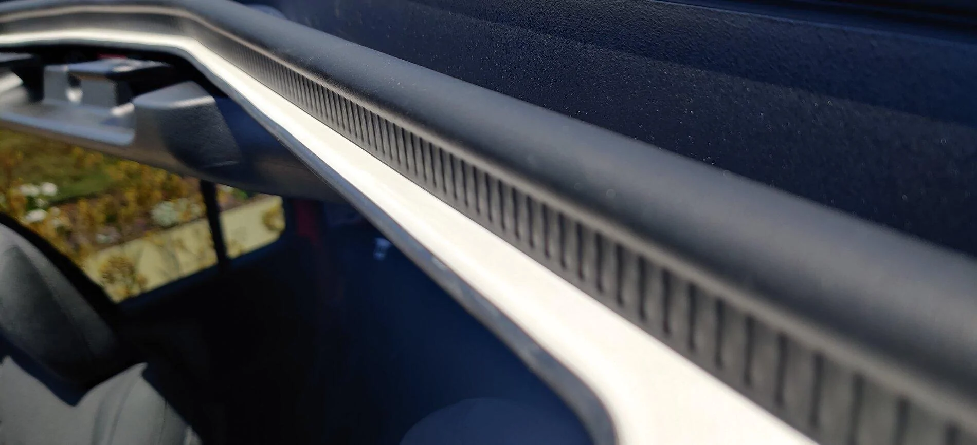 Jeep Gladiator DIY Protect Roof w/ Rubber Door Trim IMG_20210512_124814