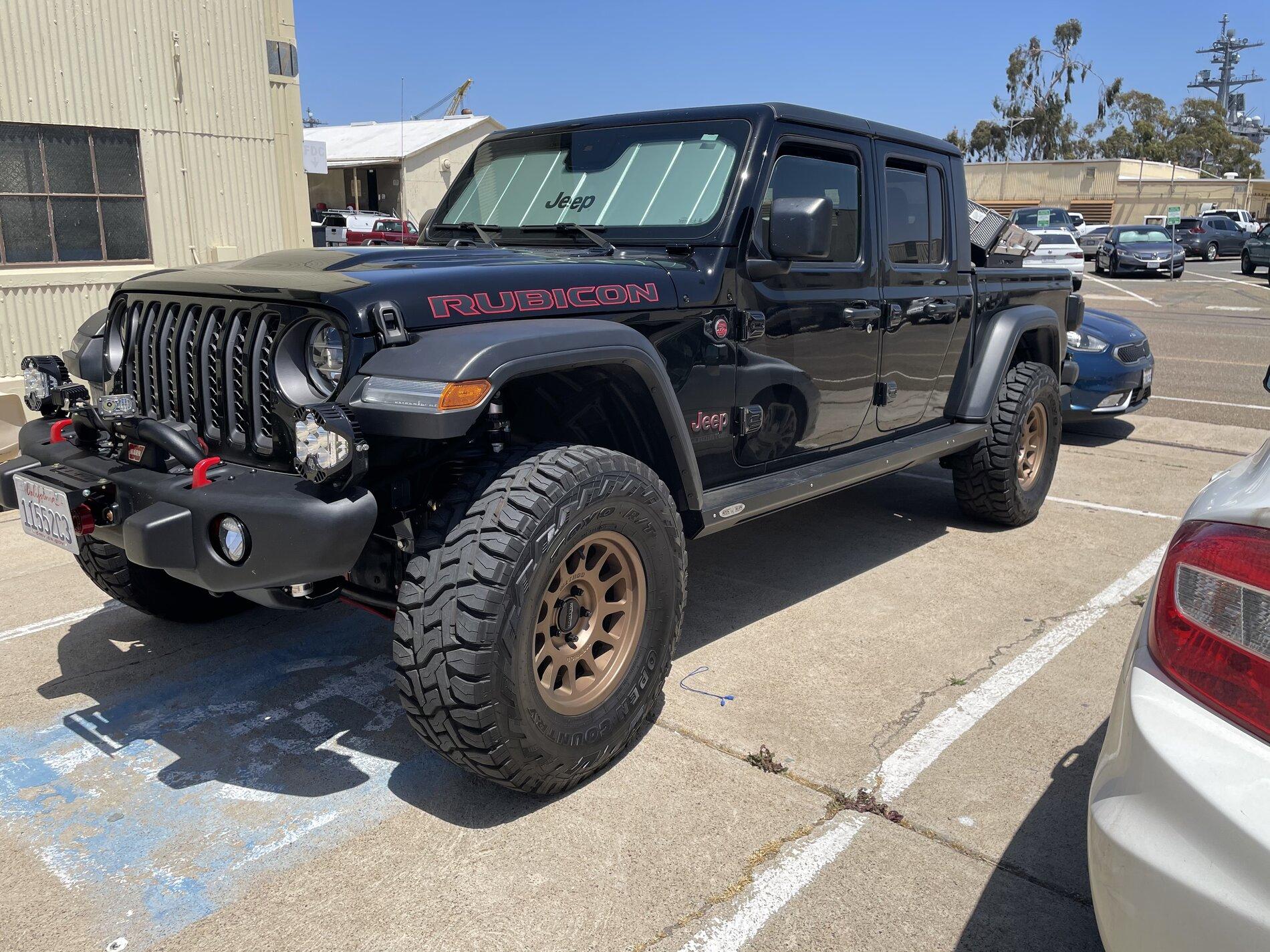 Jeep Gladiator Anyone with Icon lift? 81C5CD6E-D942-4CD4-B410-D32542B14310