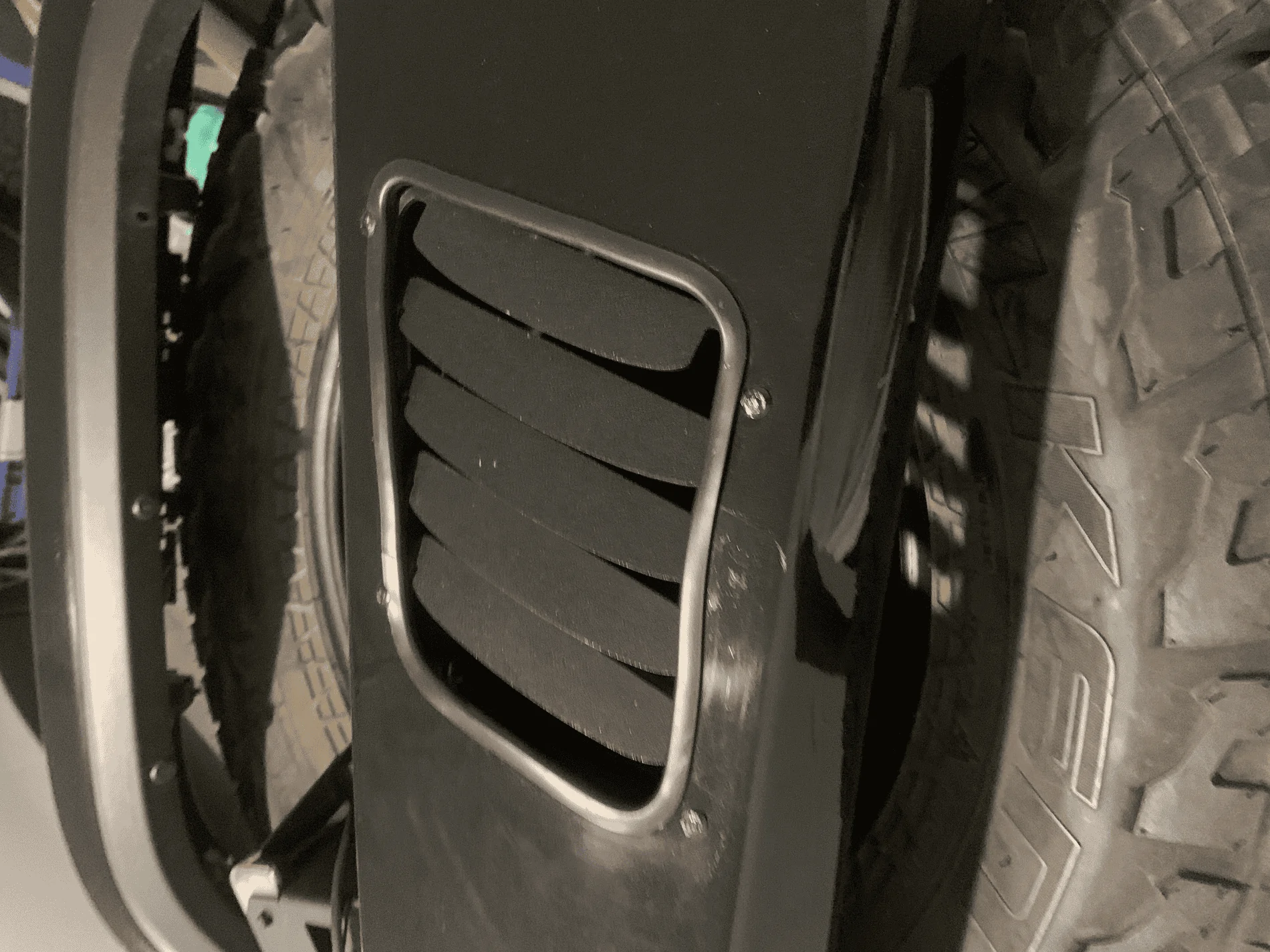 Jeep Gladiator Customized Fenders Flares tempImagewdq0A
