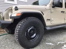 Jeep Gladiator Different offset on rims? 165381622_10225838492008331_2790245656491789126_n