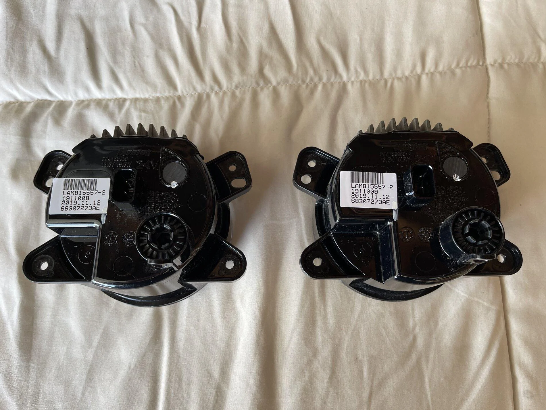 Jeep Gladiator Mopar OEM LED Fogs (82215163) 0E2E4D70-9269-4E4A-BF42-ABCA763EF846