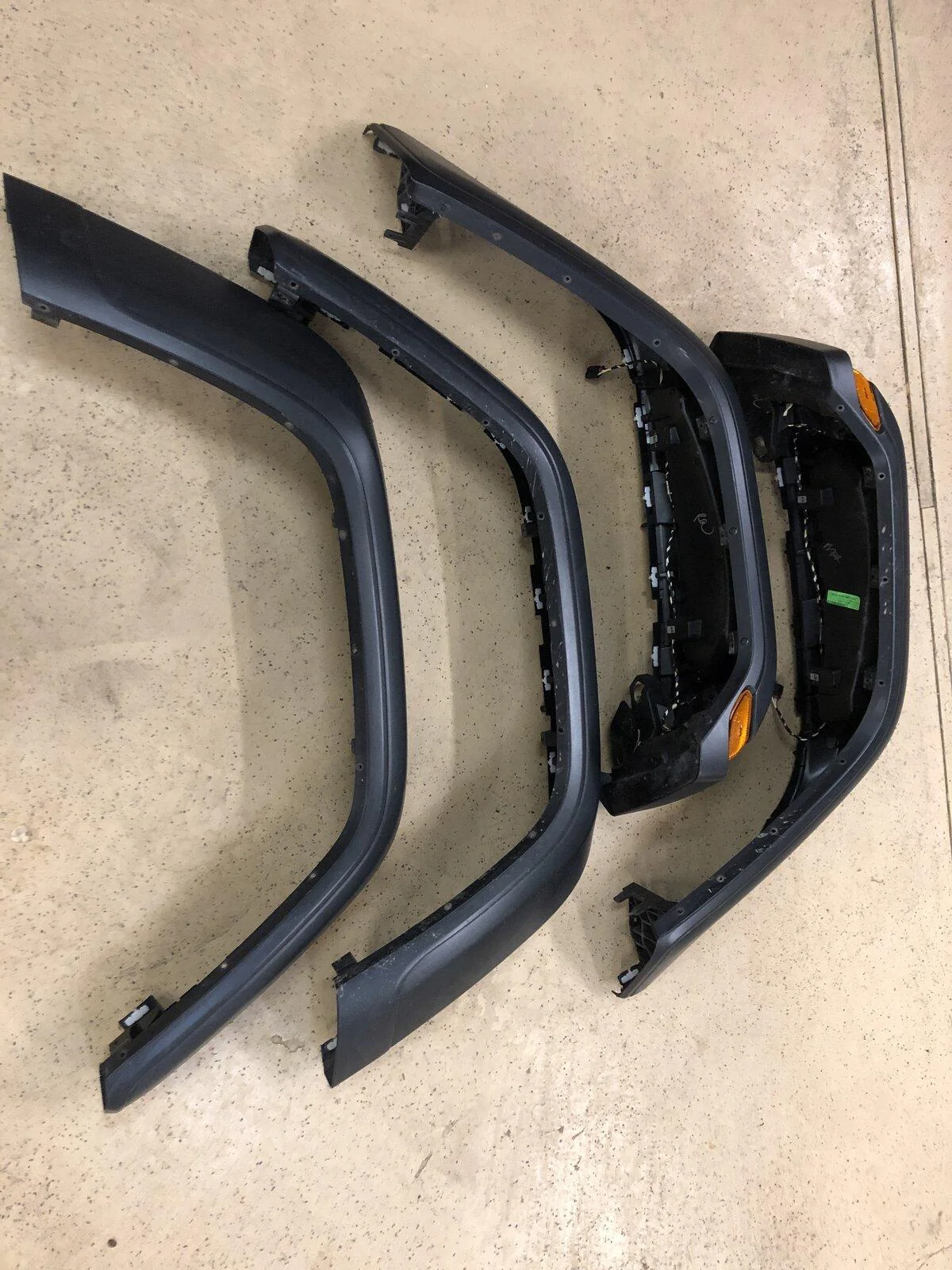 Jeep Gladiator Black Textured Rubicon Fender Flares - $500 F9D86CCD-DDF1-4E4B-999A-A3DAFF0E3AD6