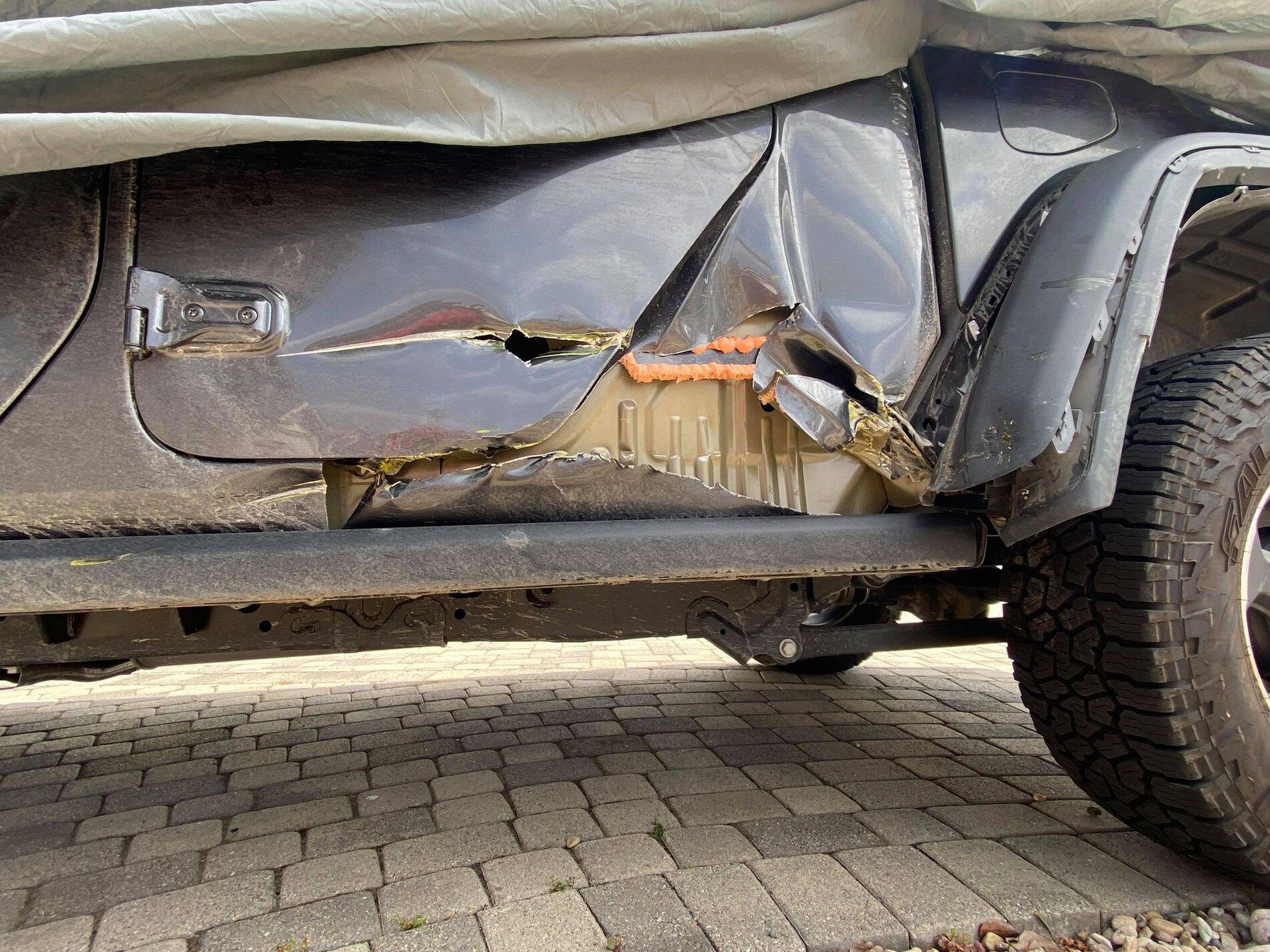 Jeep Gladiator Body Shop recs in or near San Diego damage