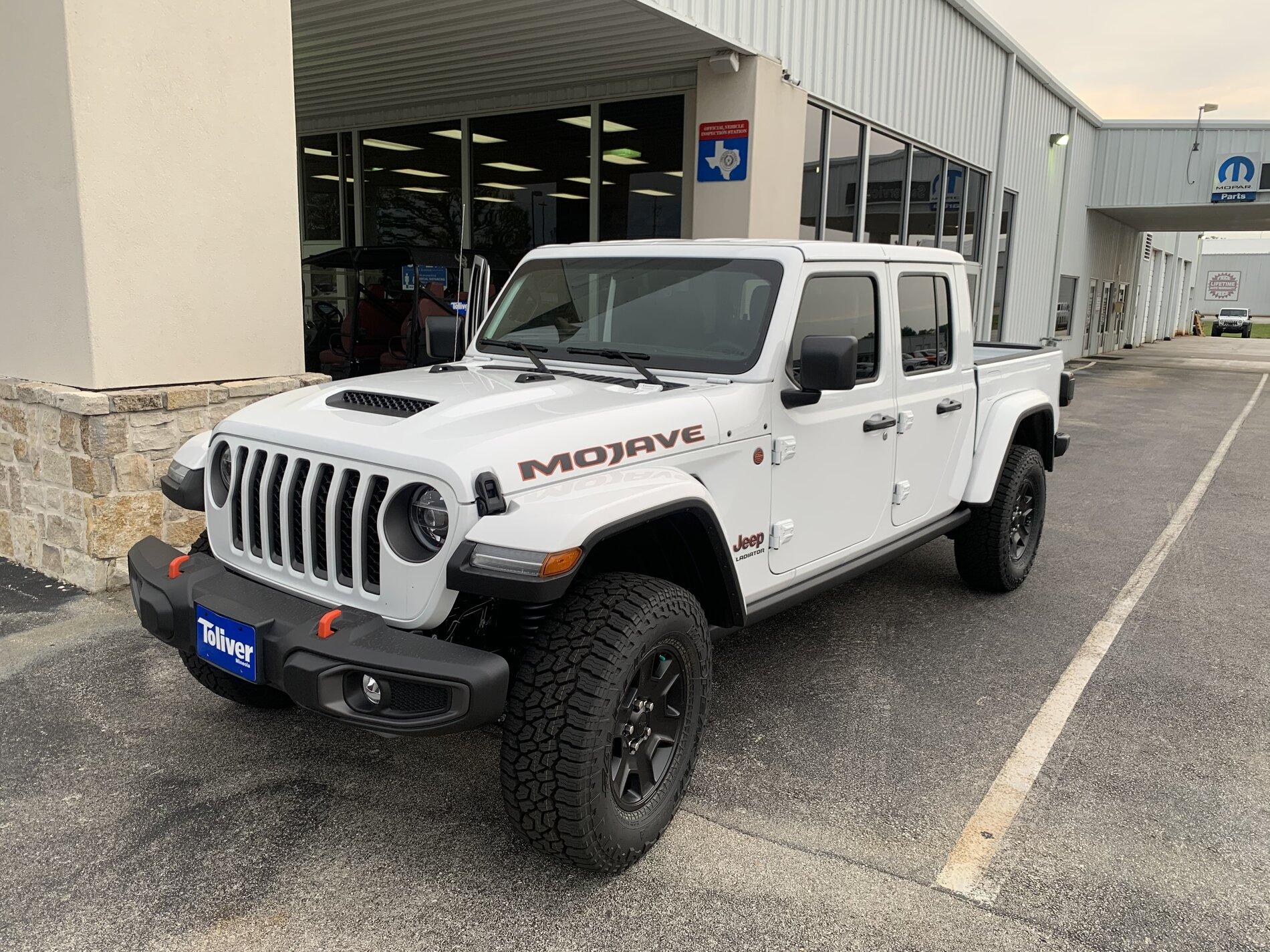 Jeep Gladiator Yoda’s 2021 Gladiator Mojave build(slow) 712FA853-05A2-453F-BC95-BEDB20AA2219