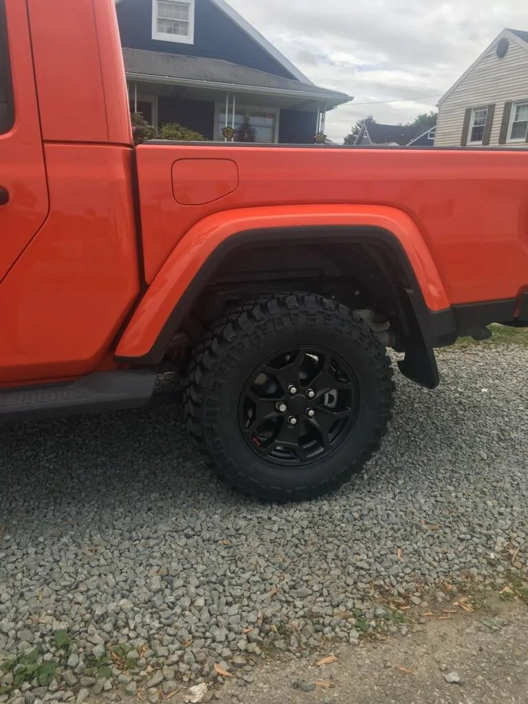 Jeep Gladiator The Philistine thread - non-lifted Gladiators and not likely to be, either D97F3950-52E2-407E-8939-AFA58300862E