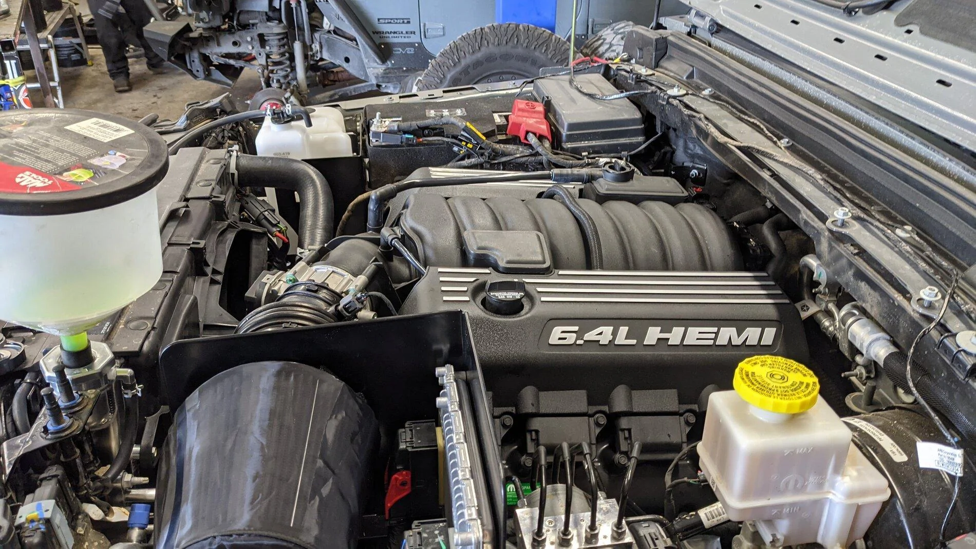 Jeep Gladiator Midlife Crisis? Hemi Conversion PXL_20210513_170145101.MP