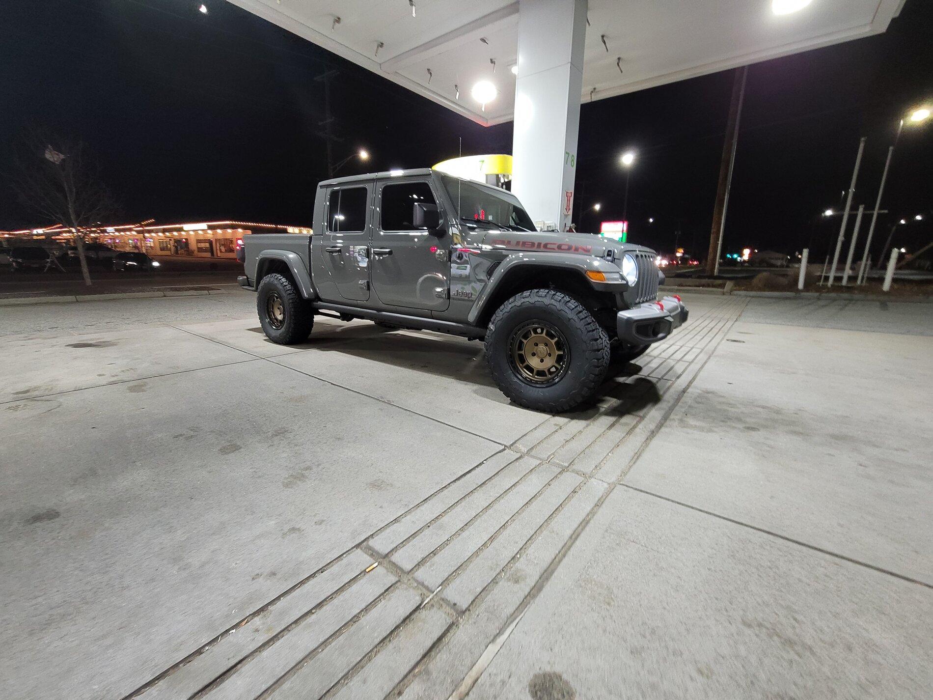 Jeep Gladiator Any Full-Size Converts? 20201120_180831