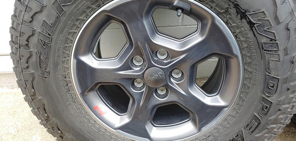 Jeep Gladiator FOR SALE - set of 4 Rubicon wheels and Falken A/T tires WITH sensors 20210514_111243