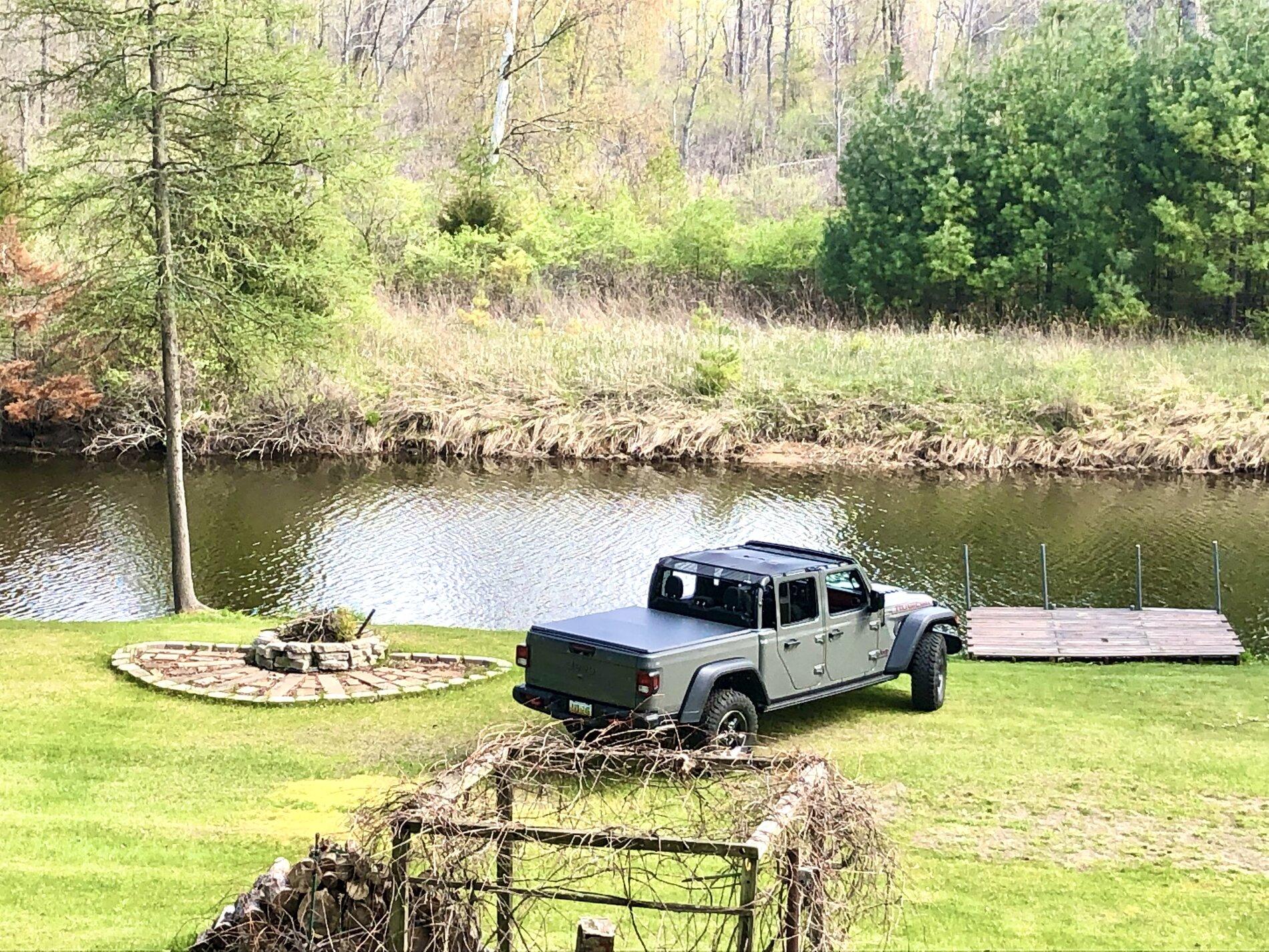 Jeep Gladiator What did you do WITH your Gladiator today? C439D084-3ADE-4106-92FE-887A1E9F52F3