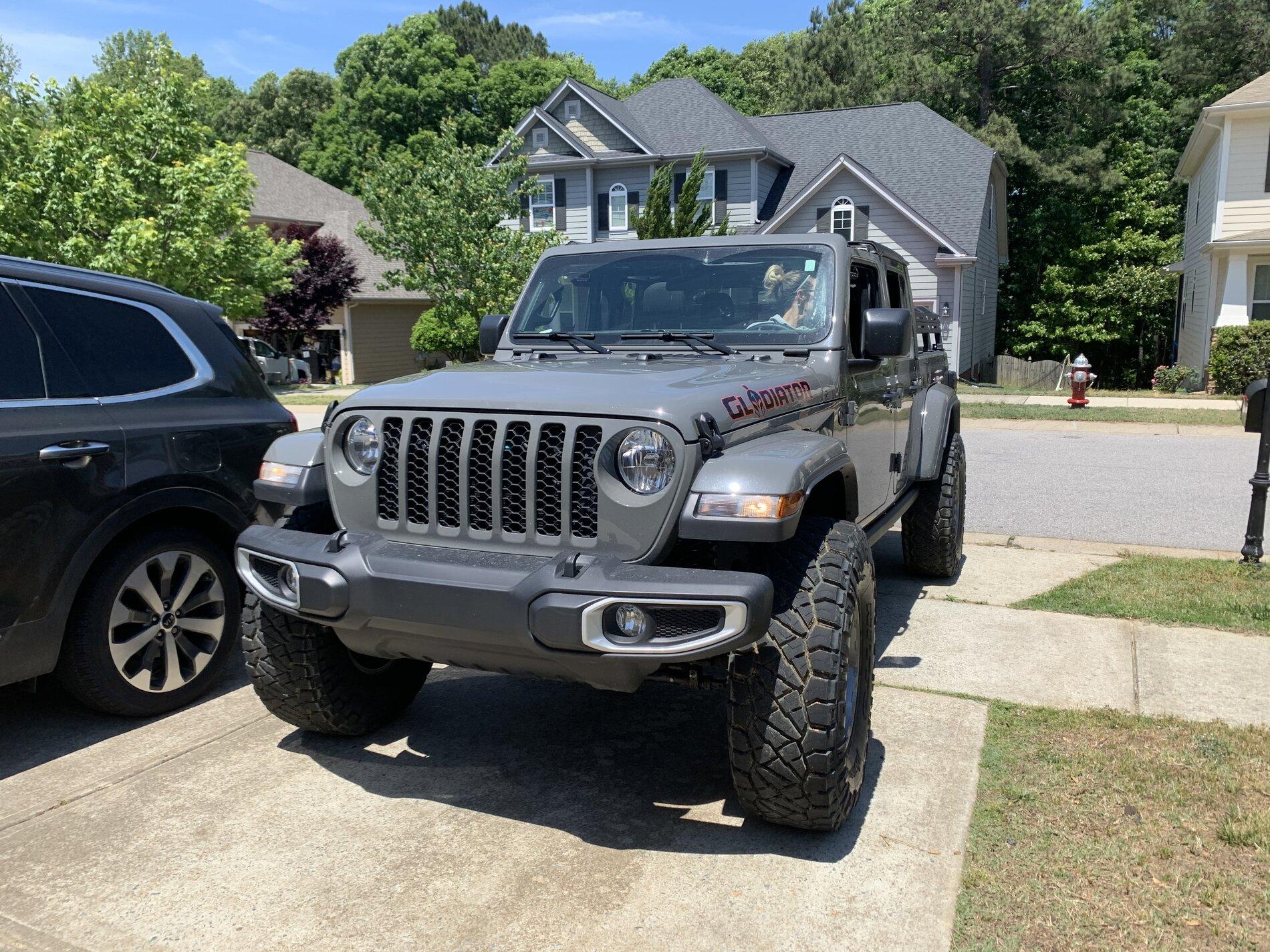 Jeep Gladiator 40" tires... Talk me out of it A2193CCF-7CFC-4329-BA74-A95EE8C63574