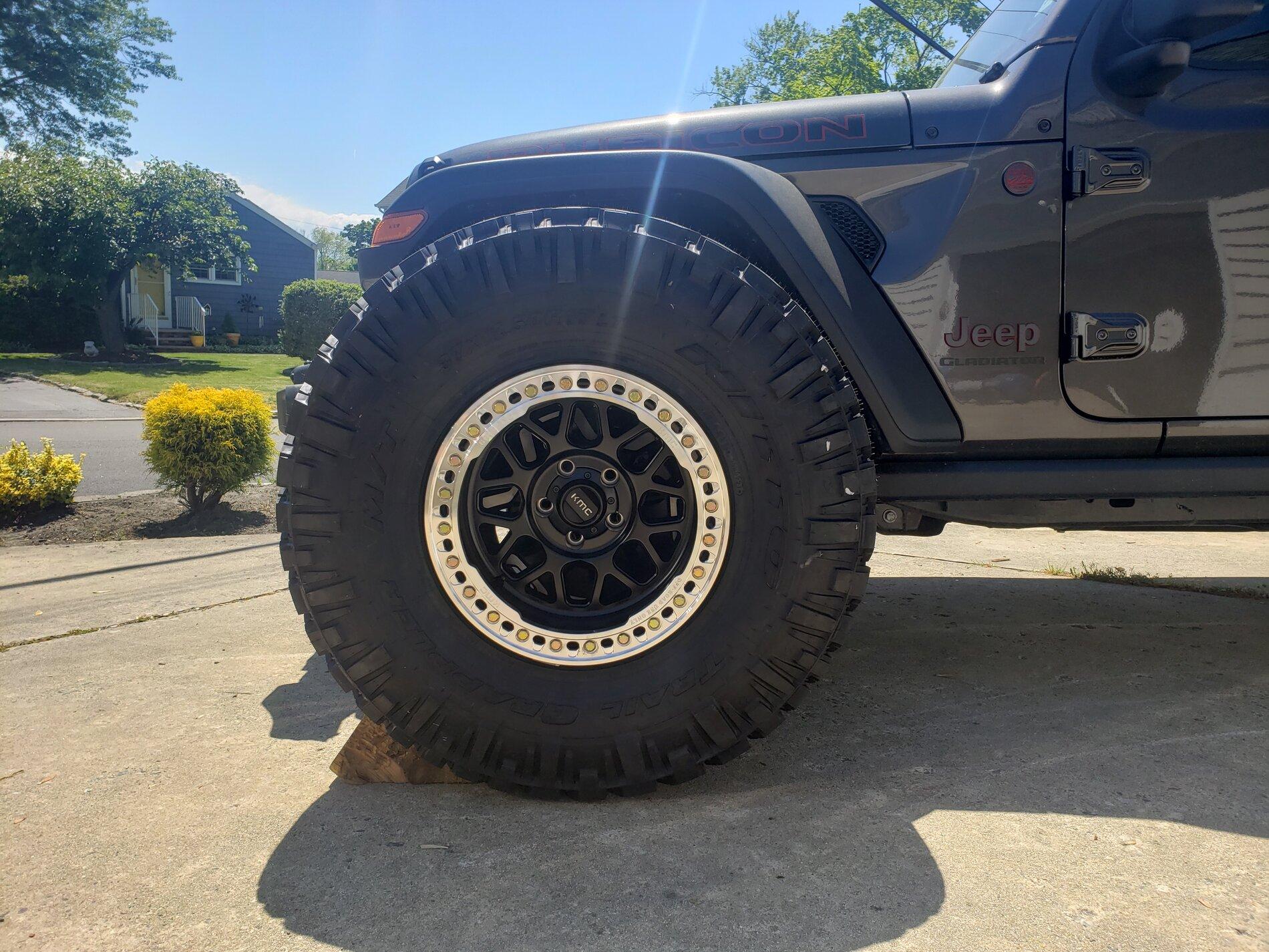 Jeep Gladiator Let’s see granite crystal jt’s with aftermarket wheels please 20210515_142400