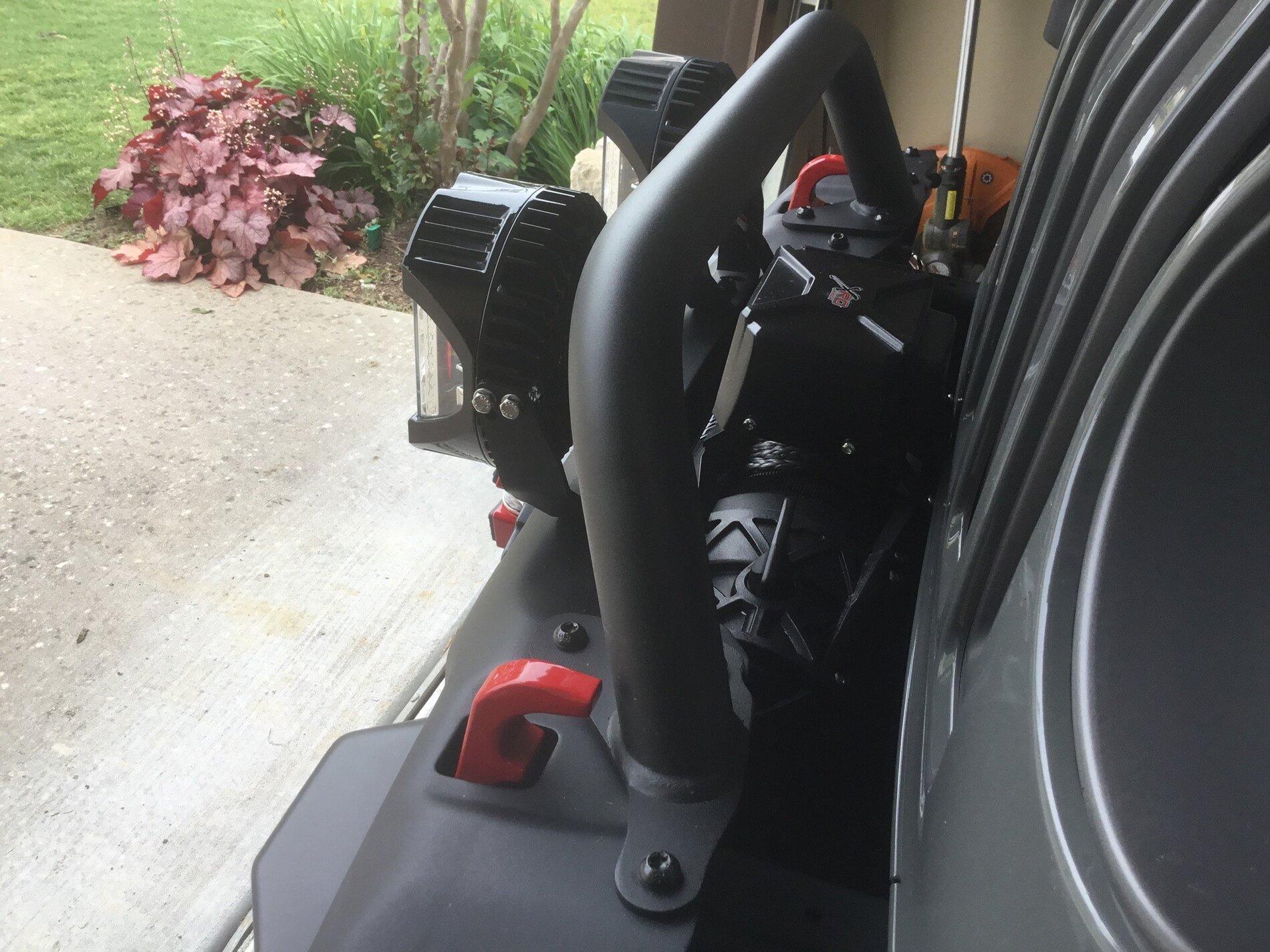 Jeep Gladiator Warn compared to Mopar Grill Guard lights1