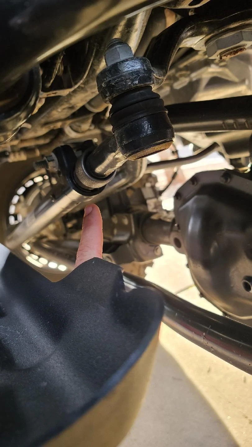Jeep Gladiator Steering Wheel isn’t straight 1621209764224