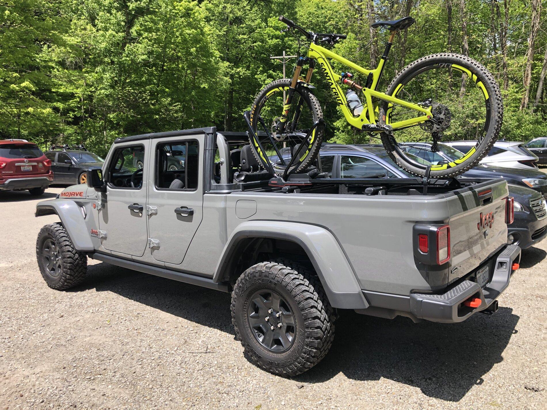 Jeep Gladiator Gladiator Bike Rack? BA59CFAB-0560-4456-B4D7-E7617AC605DE