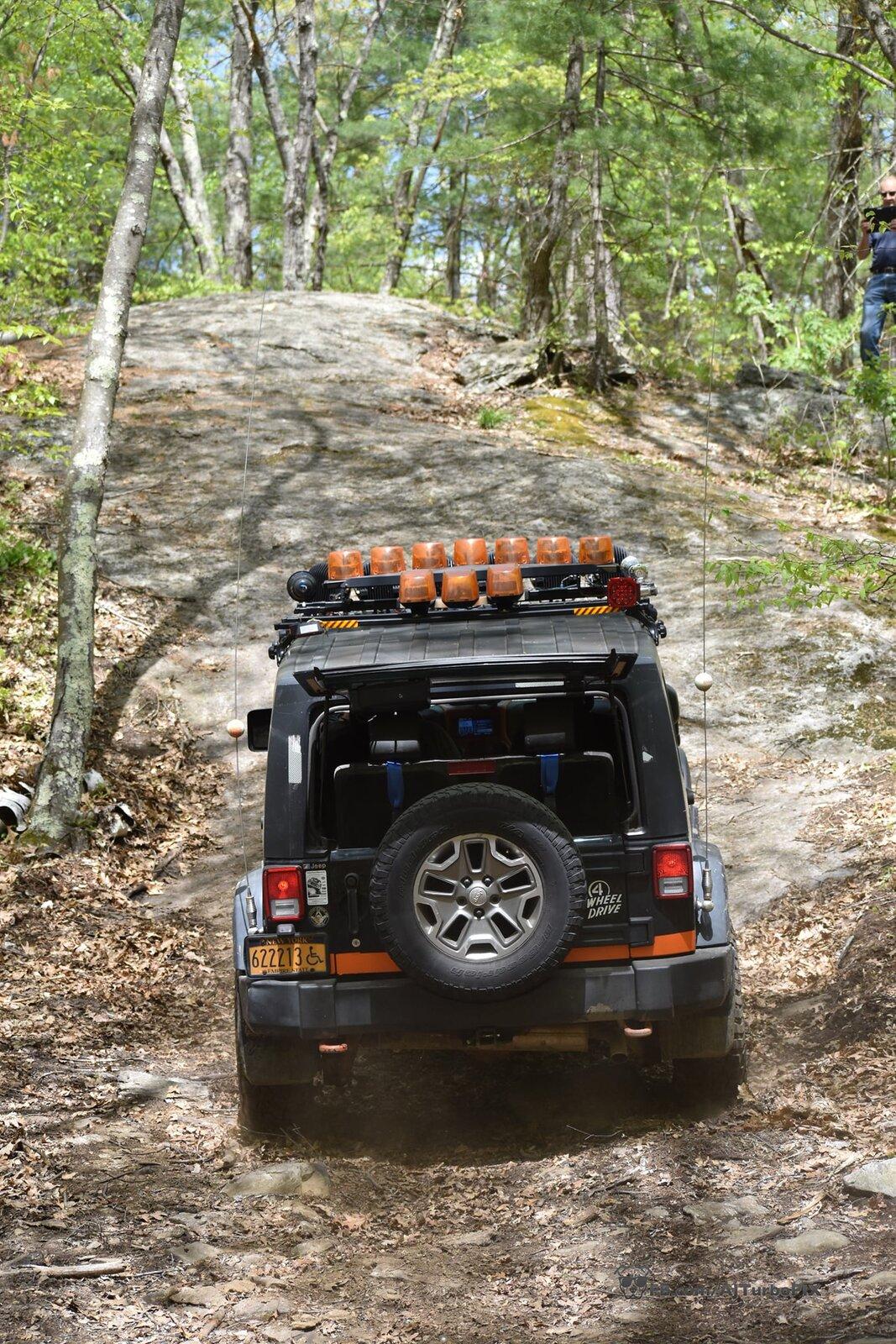 Jeep Gladiator You WILL buy a Gladiator and 37’s after you watch this - Off Roading explained 186508242_3994245453989349_1212979323466673638_n