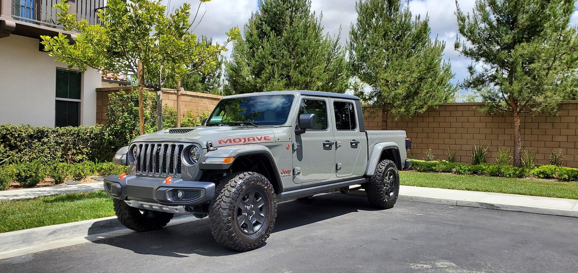 Jeep Gladiator New Gladiator Mojave ! 20210426_132753